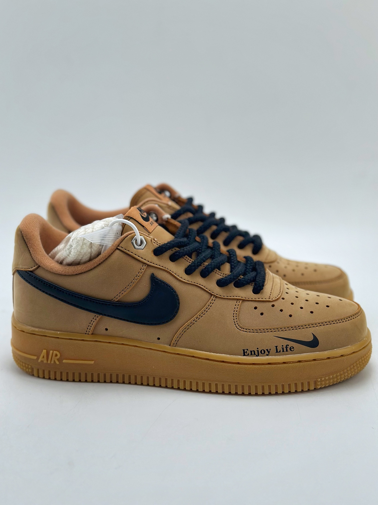 240 Nike Air Force 1 Low 07 FZ7372-200