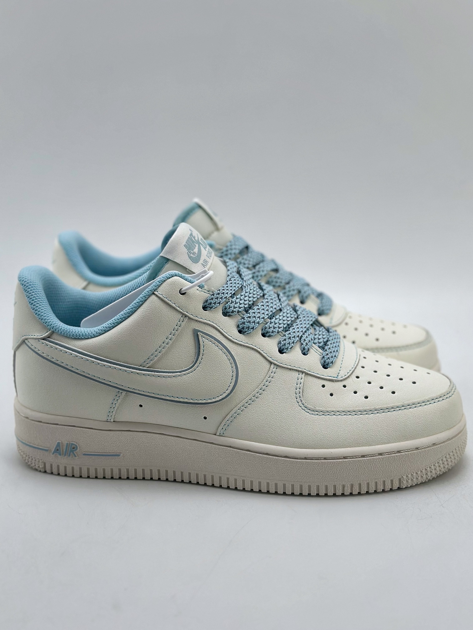 200 Nike Air Force 1 Low 07 白蓝缝线满天星 TB5636-122