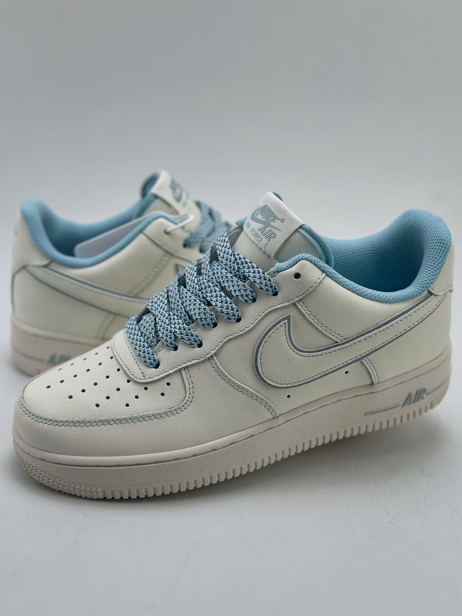 200 Nike Air Force 1 Low 07 白蓝缝线满天星 TB5636-122