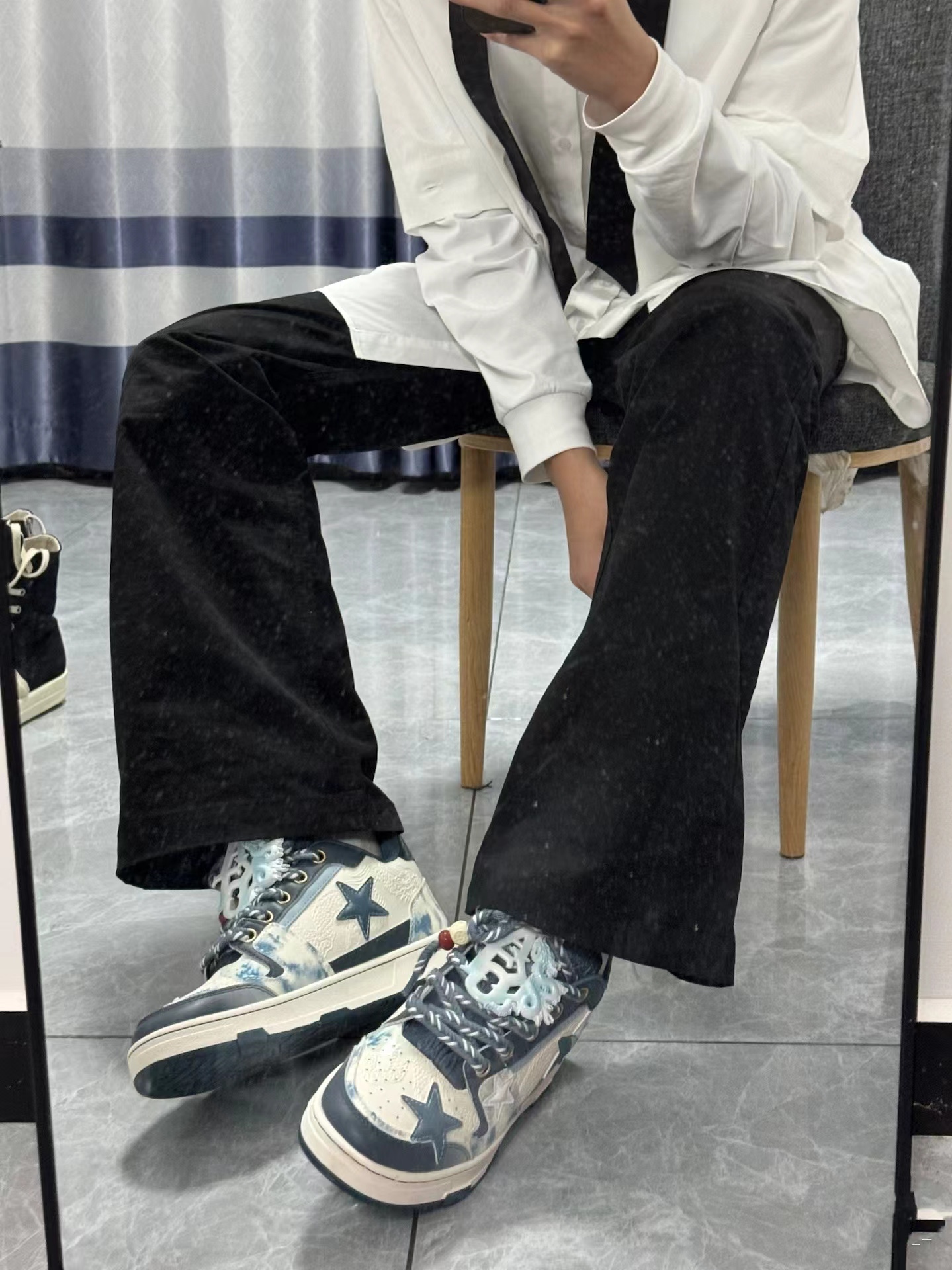 MiniCost Shoe 5