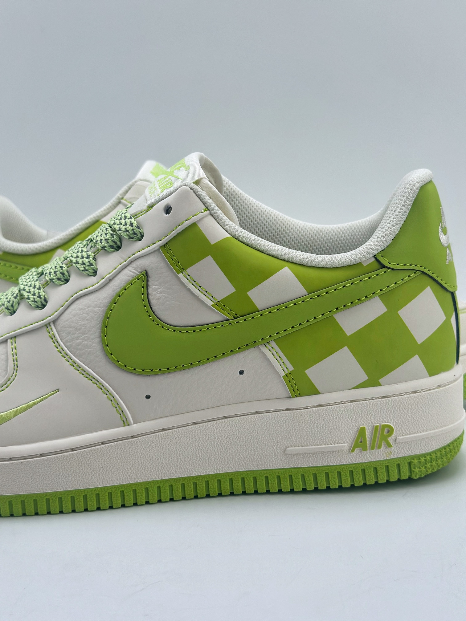 240 Nike Air Force 1 Low 07 白绿棋盘格 GZ5688-033