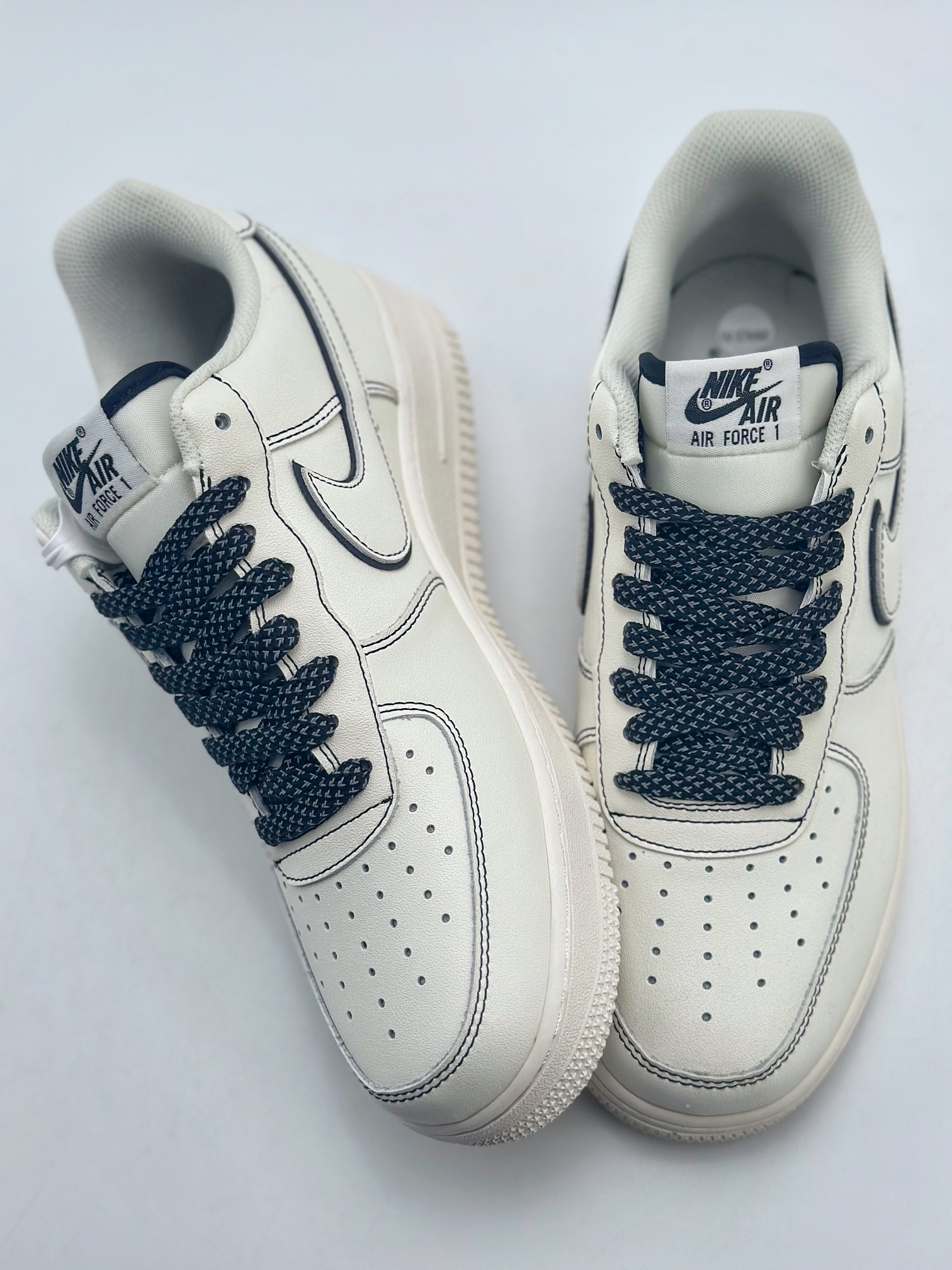 200 Nike Air Force 1 Low 07 白黑缝线 315122-808