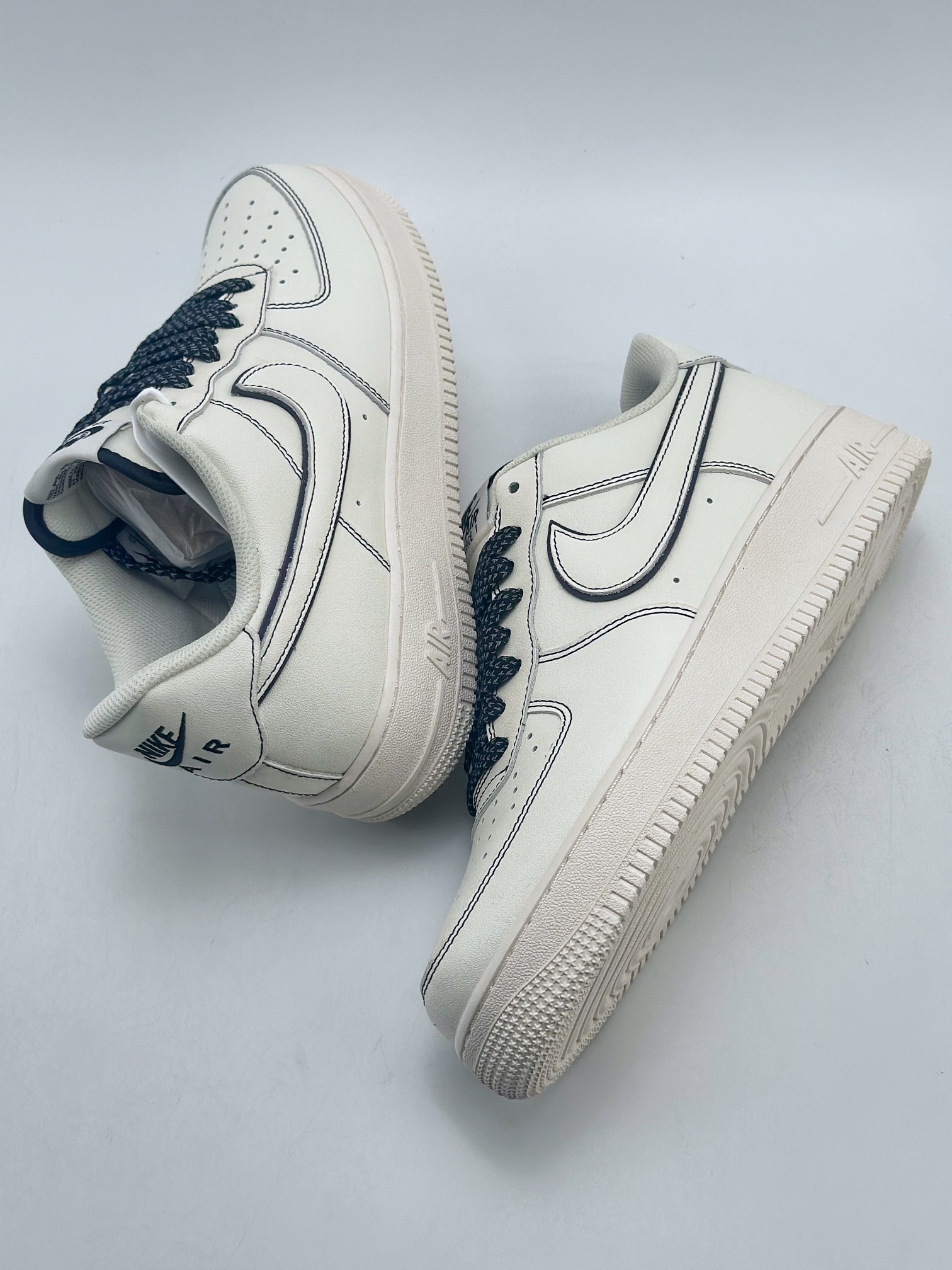 200 Nike Air Force 1 Low 07 白黑缝线 315122-808