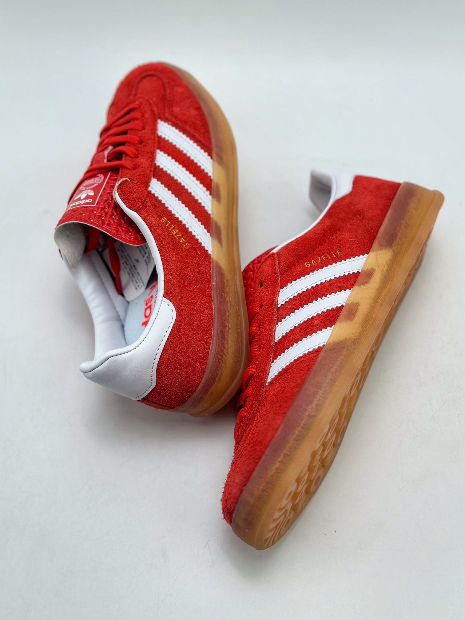 140 adidas Originals Gazelle INdoor W 三叶草休闲防滑耐磨低帮板鞋  HQ8718