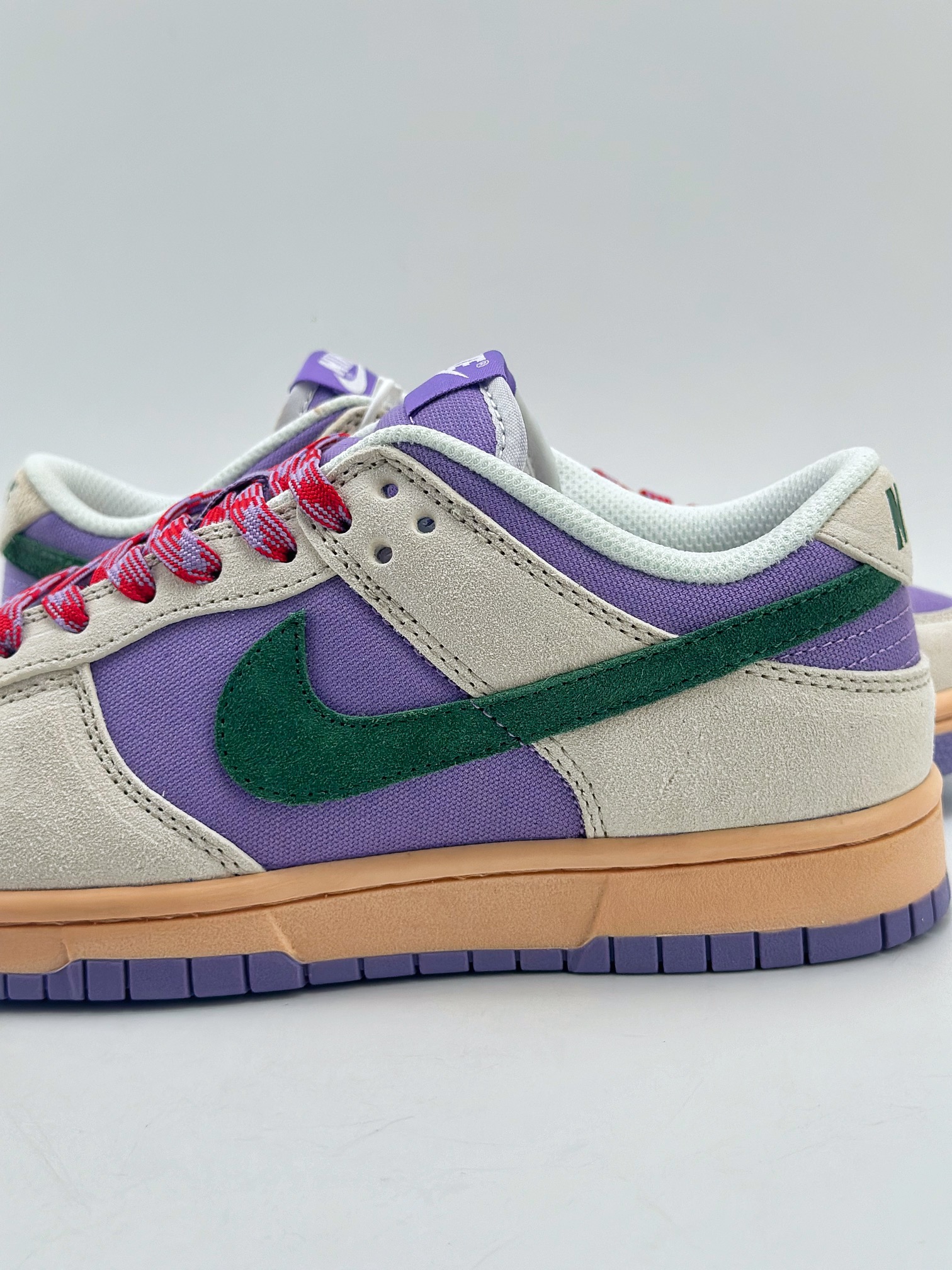 180 NIKE SB Dunk Low 白紫 HF5030-030