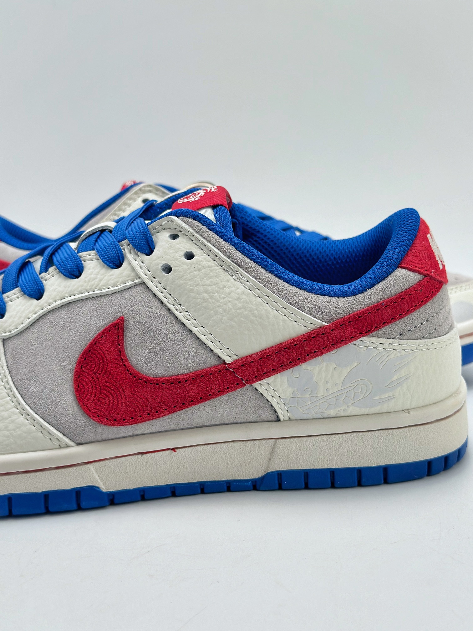 280 Nike SB Dunk Low 中国年限定 红福齐天 白蓝红 CR8033-504