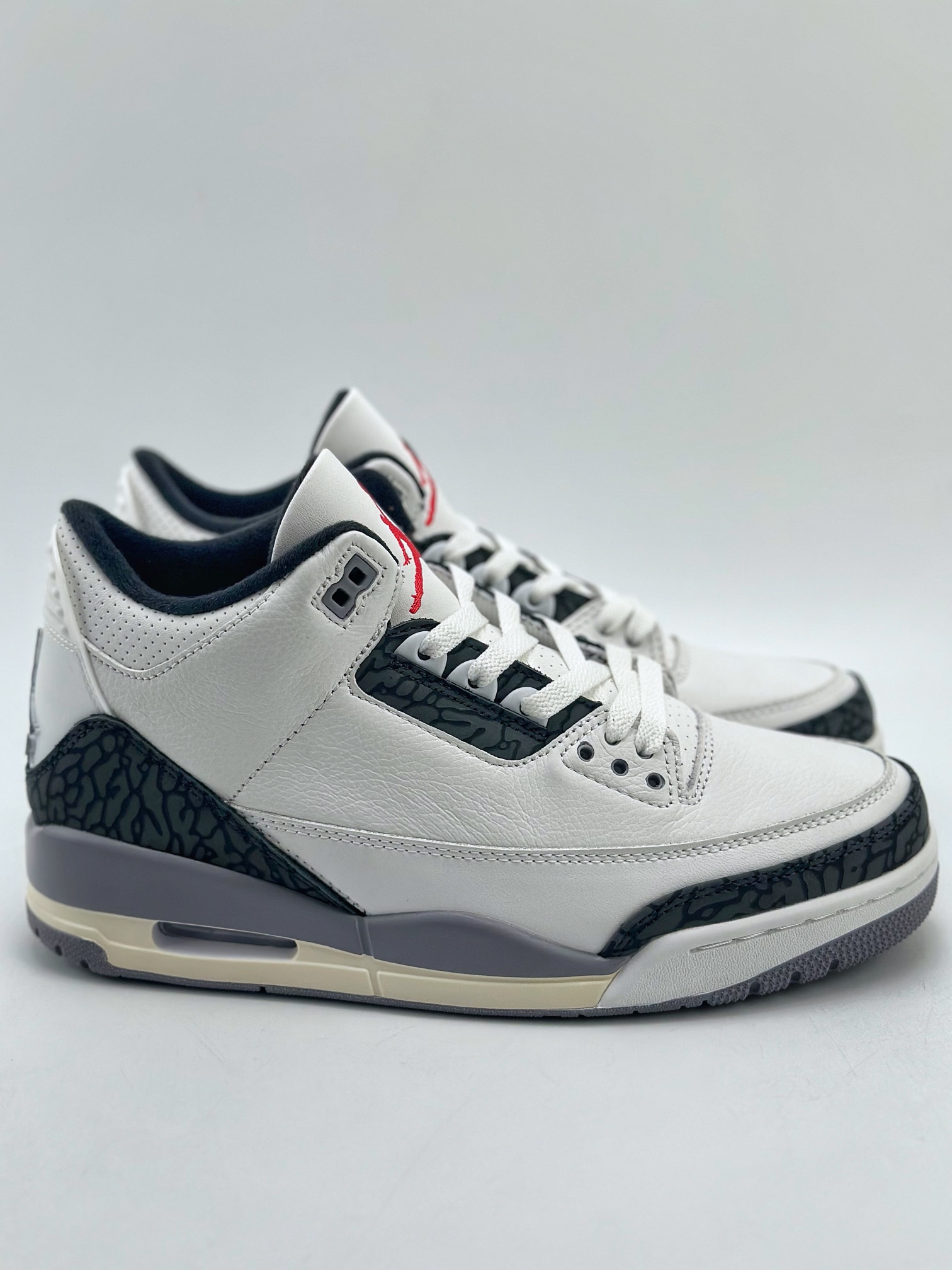 320 Air Jordan 3 Retro 白灰 潮流复古篮球鞋 CT8532-106