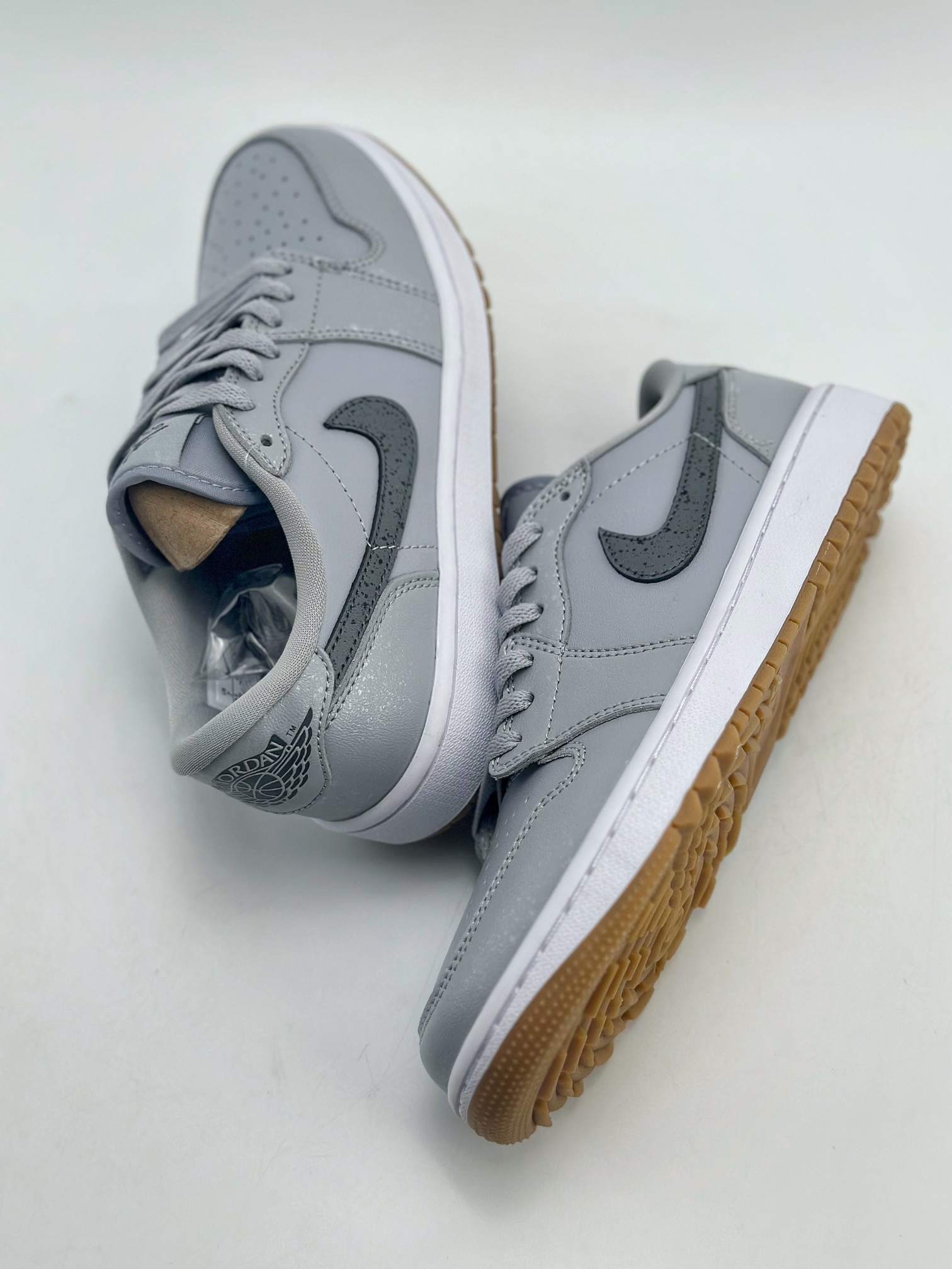 200 Air Jordan 1 Retro Low Golf 水泥灰 DD9315-006