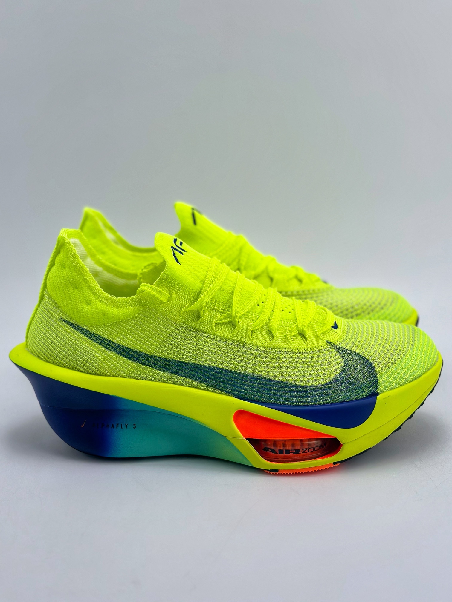 300 耐克Nike Air Zoom Alphafly NextProto "Volt Aqua"阿尔法飞行3代系列马拉松轻量超跑竞速运动慢跑鞋 FD8311-700