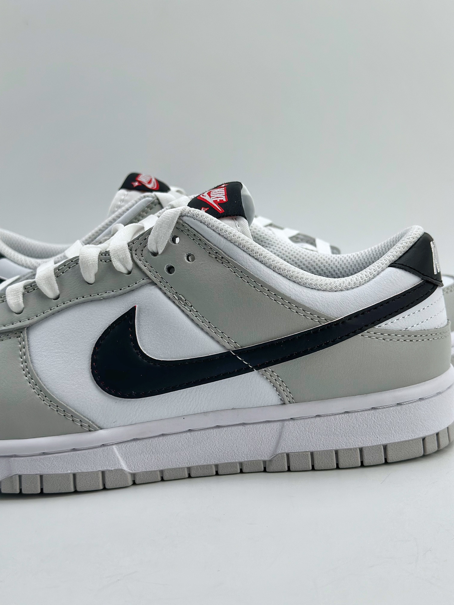 150 NIKE SB Dunk Low Retro SE ”Scratch Off Coin” Jackpot 彩票灰白 DR9654-001