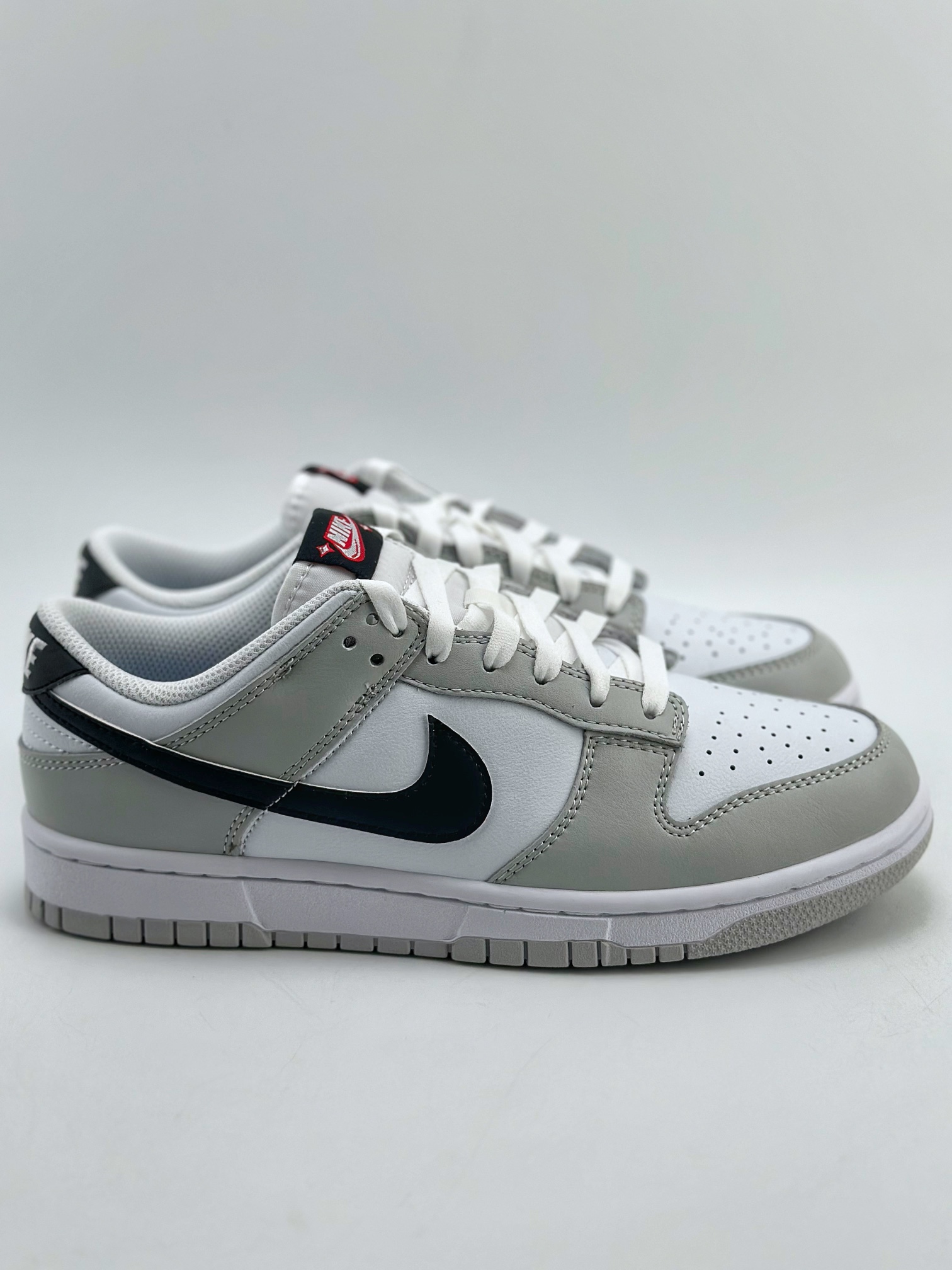 150 NIKE SB Dunk Low Retro SE ”Scratch Off Coin” Jackpot 彩票灰白 DR9654-001