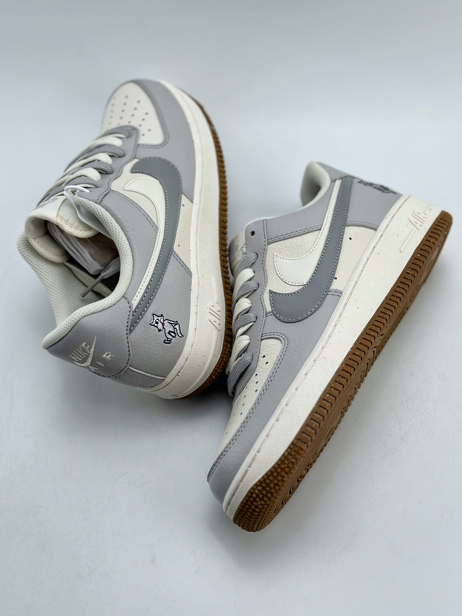 200 Nike Air Force 1 Low 07 灰白双钩 CC2569-088