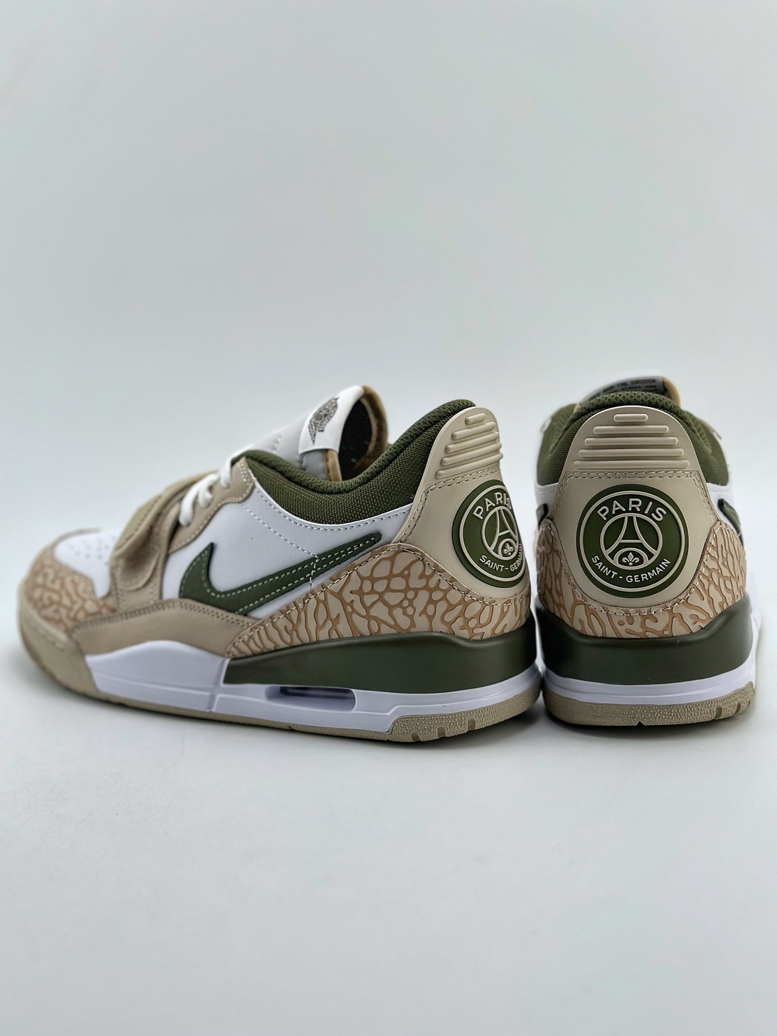 260  Nike Air Jordan Legacy 312 Low 乔丹最强三合一混合版 FZ4358-100