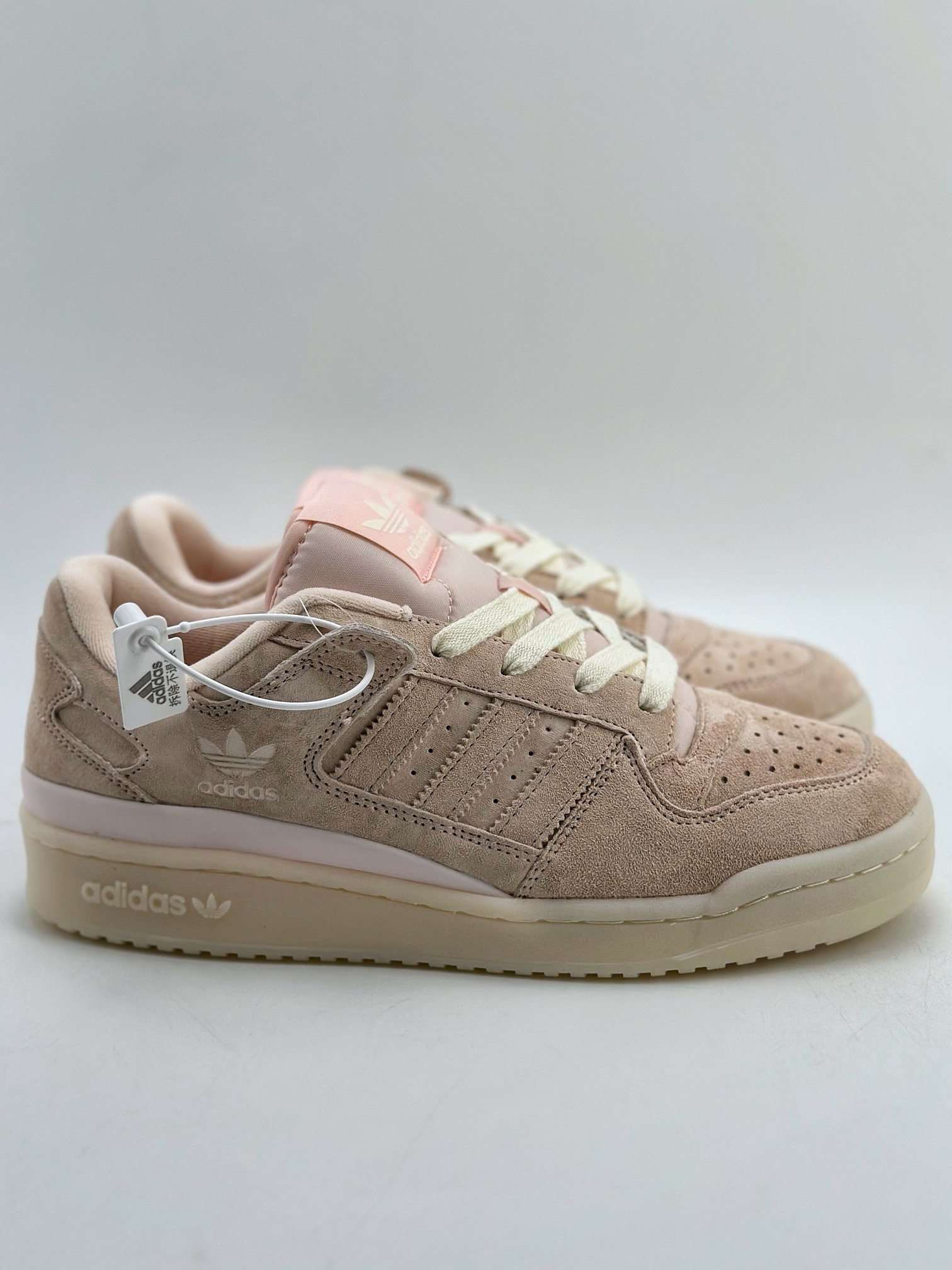 240 海外渠道版 原盒原标 Adidas Forum Low CL 三叶草低邦藕粉 IG3690