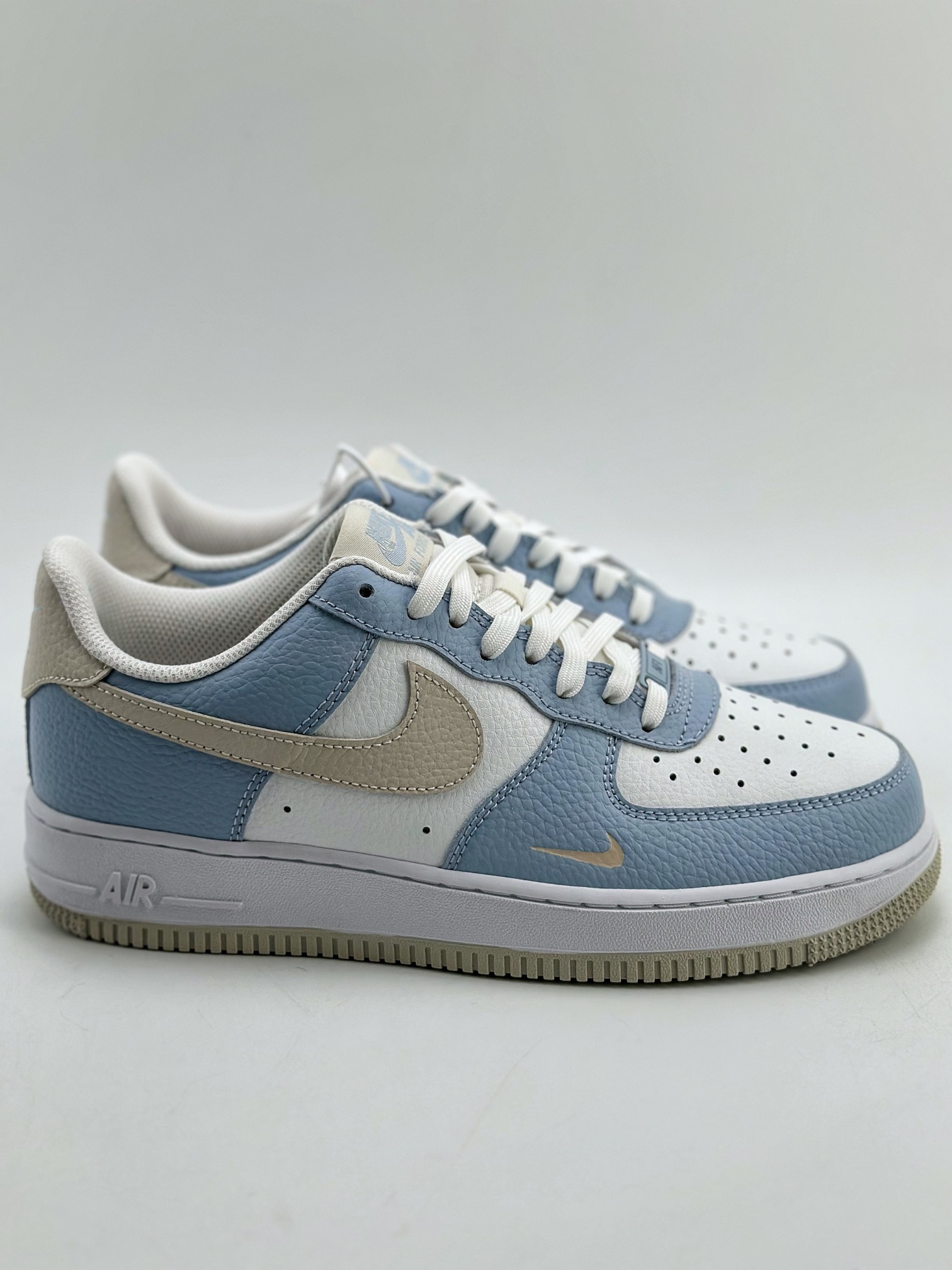 200 Nike Air Force 1 Low 07 白蓝灰 HF0022-400