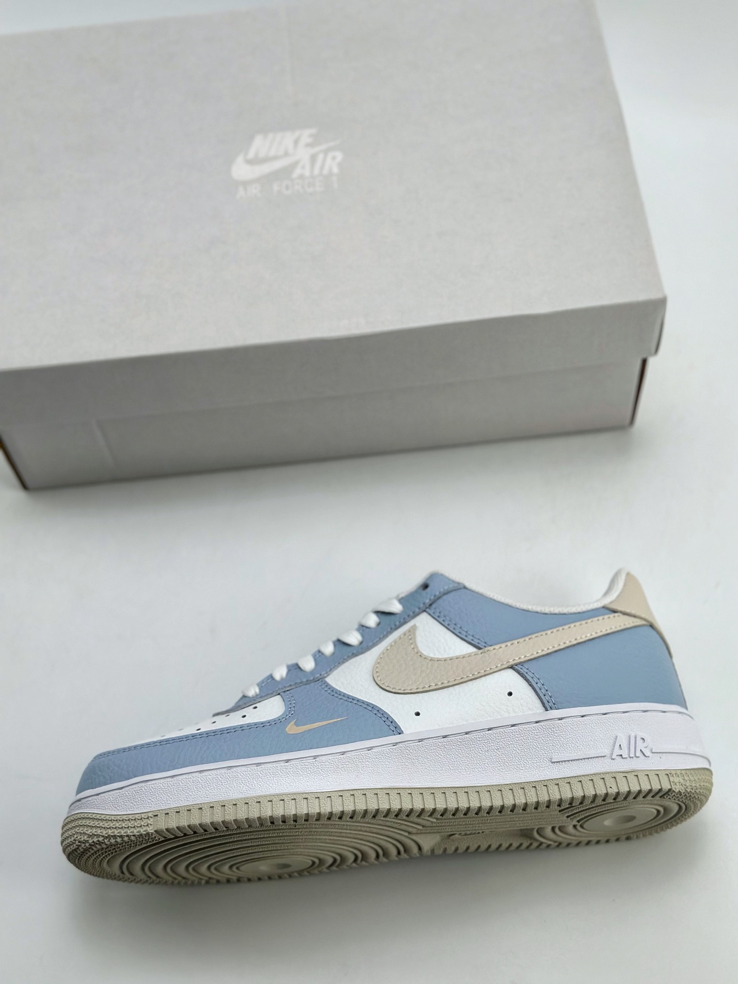 200 Nike Air Force 1 Low 07 白蓝灰 HF0022-400