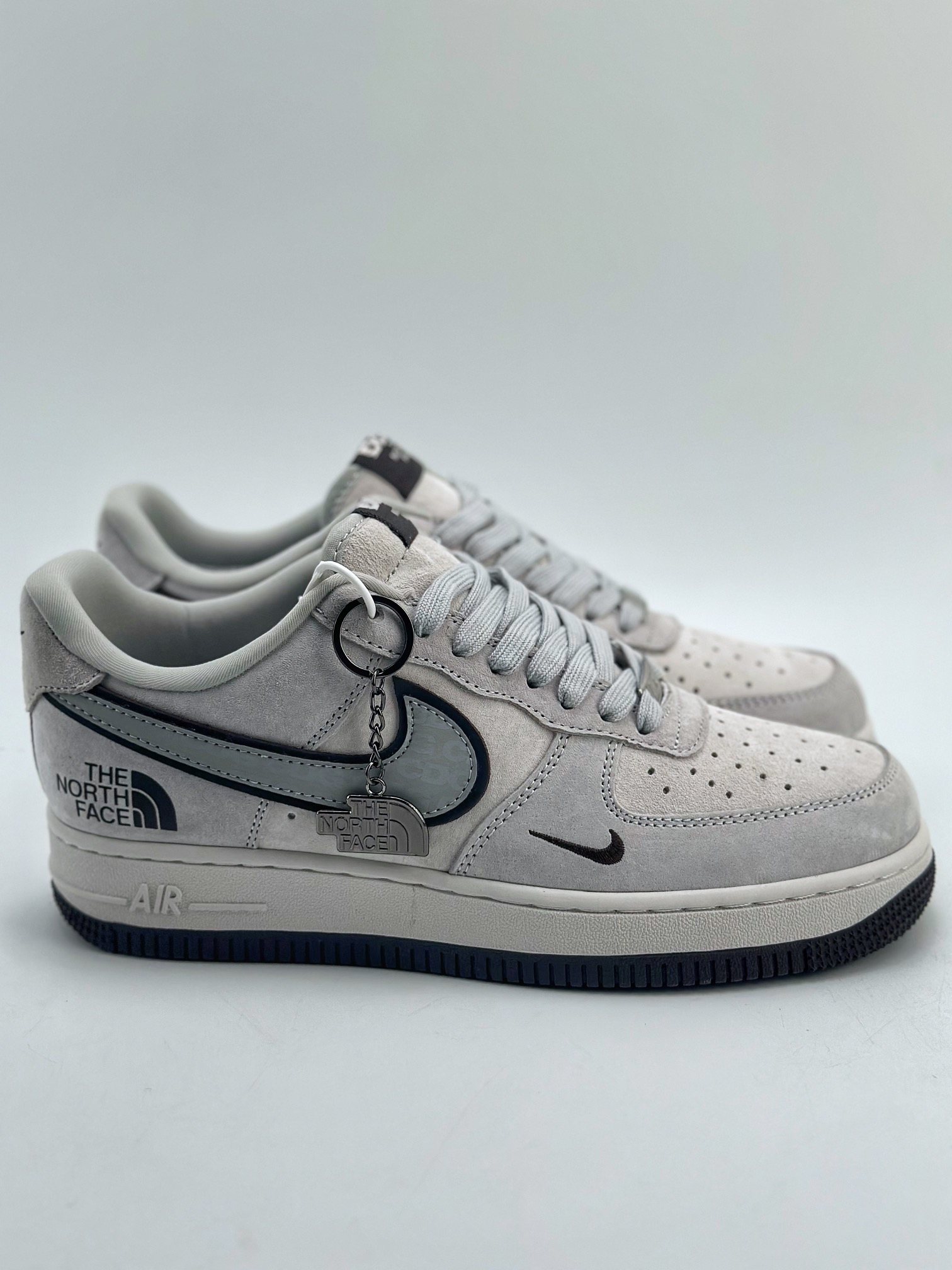 260 Nike Air Force 1 Low 07 x CDG x The North Face 白灰 HD1968-015