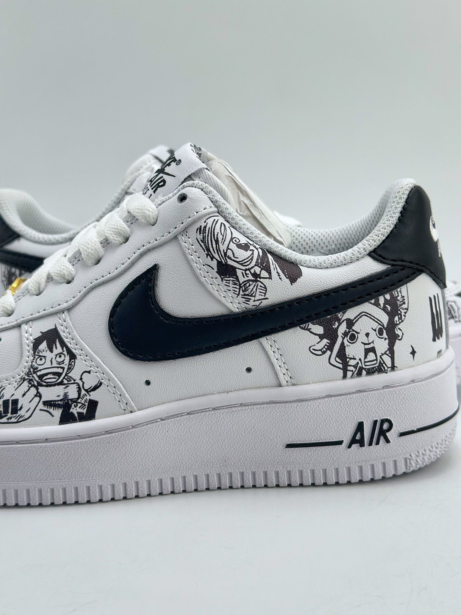 200 Nike Air Force 1 Low 07 定制海贼王涂鸦 AM0703-122