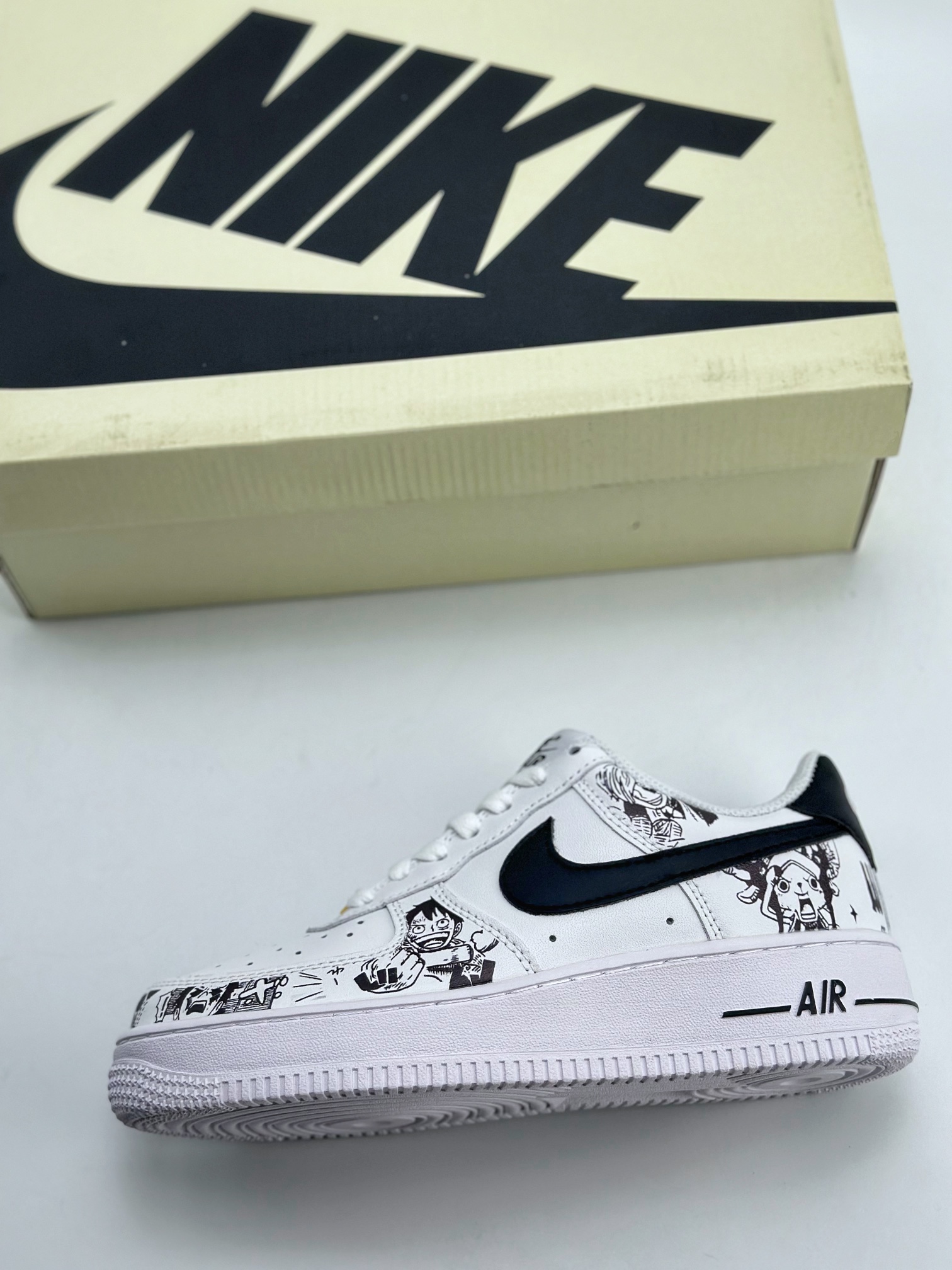 200 Nike Air Force 1 Low 07 定制海贼王涂鸦 AM0703-122