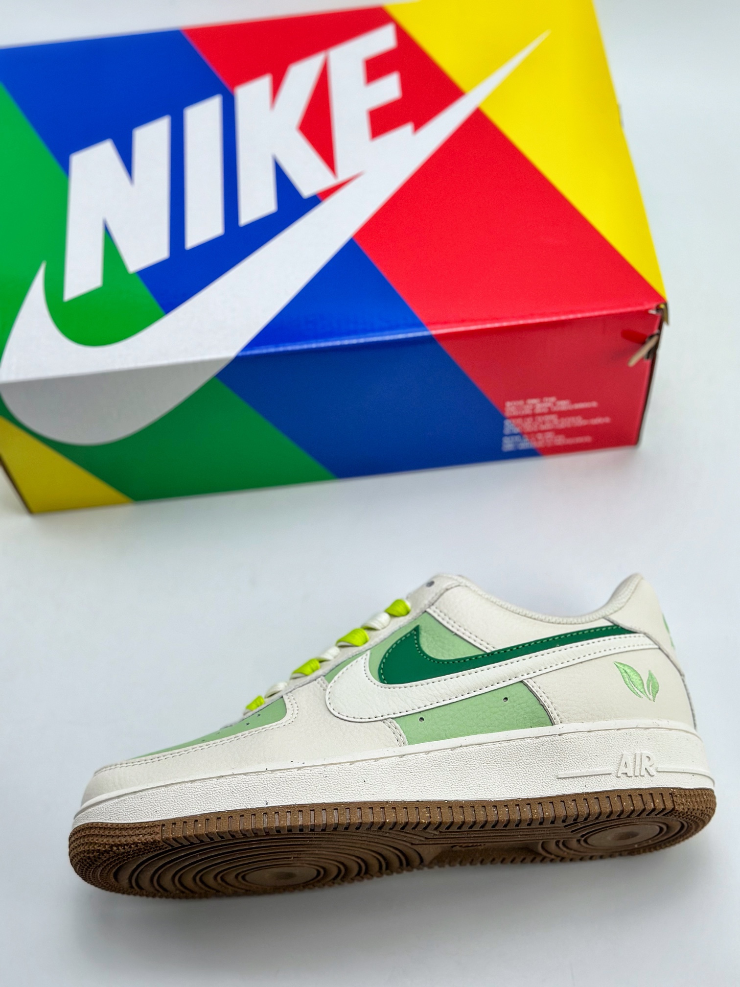 200 Nike Air Force 1 Low 07 "85" k999 牛油果 CC2569-055