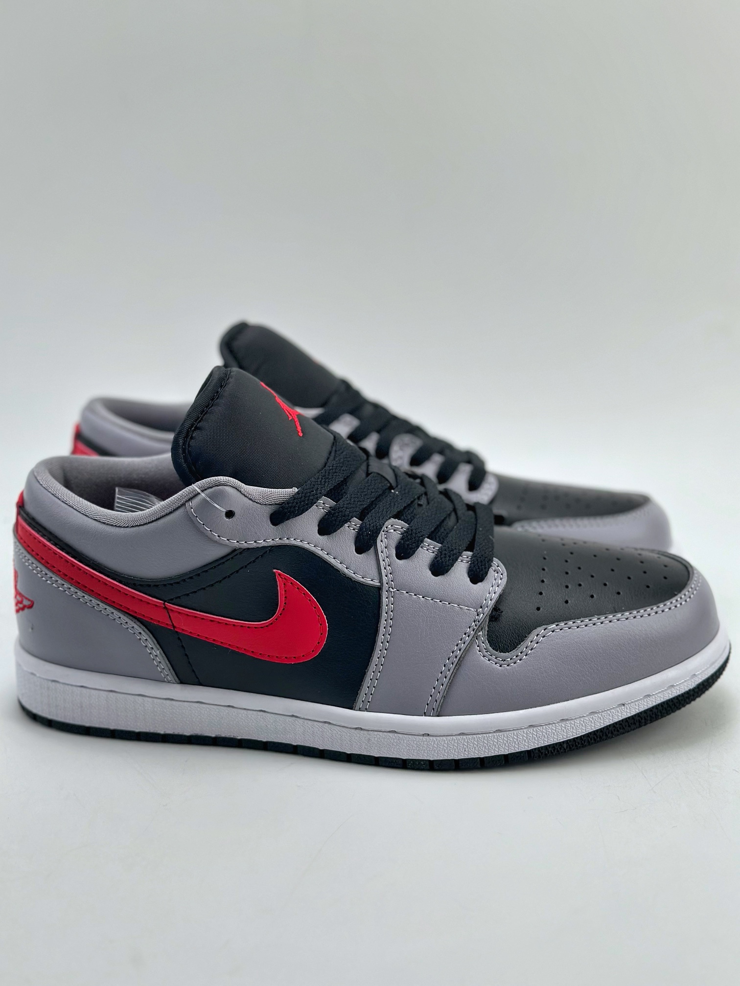 200 Air Jordan 1 Retro Low 黑灰红 FZ4183-002