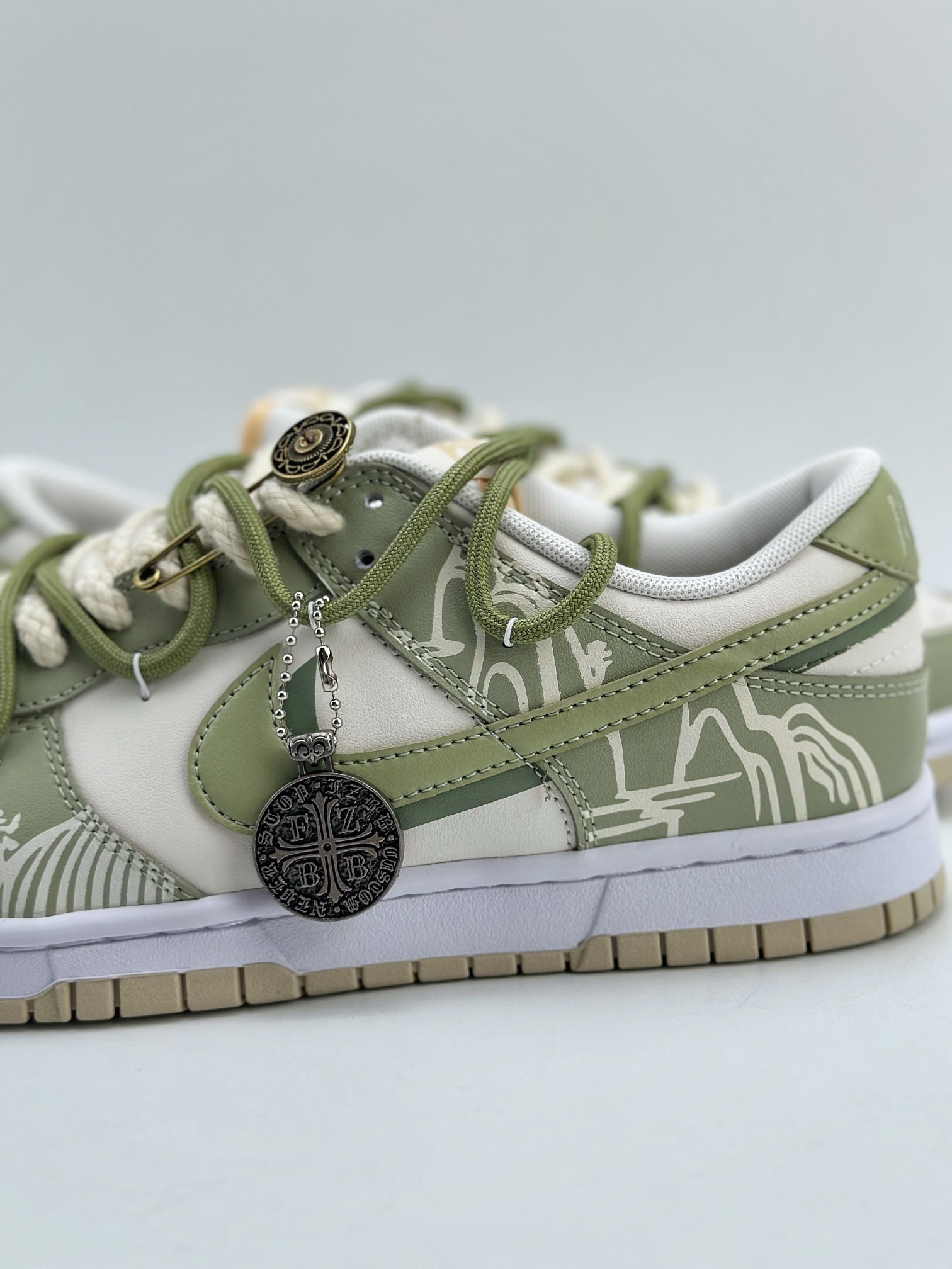 280 Nike SB Dunk Low FZBB 茶礼盒 国风 DV0831-003