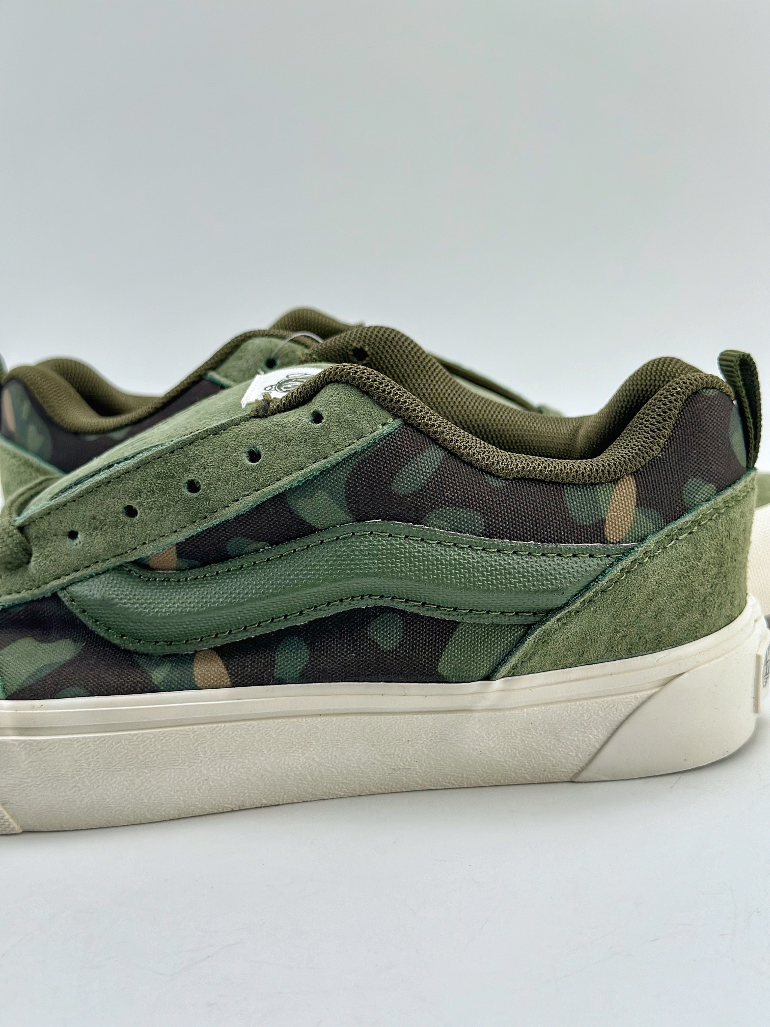 150 Vans Classics Knu Skool 面包鞋 范斯官方 经典迷彩绿面包鞋