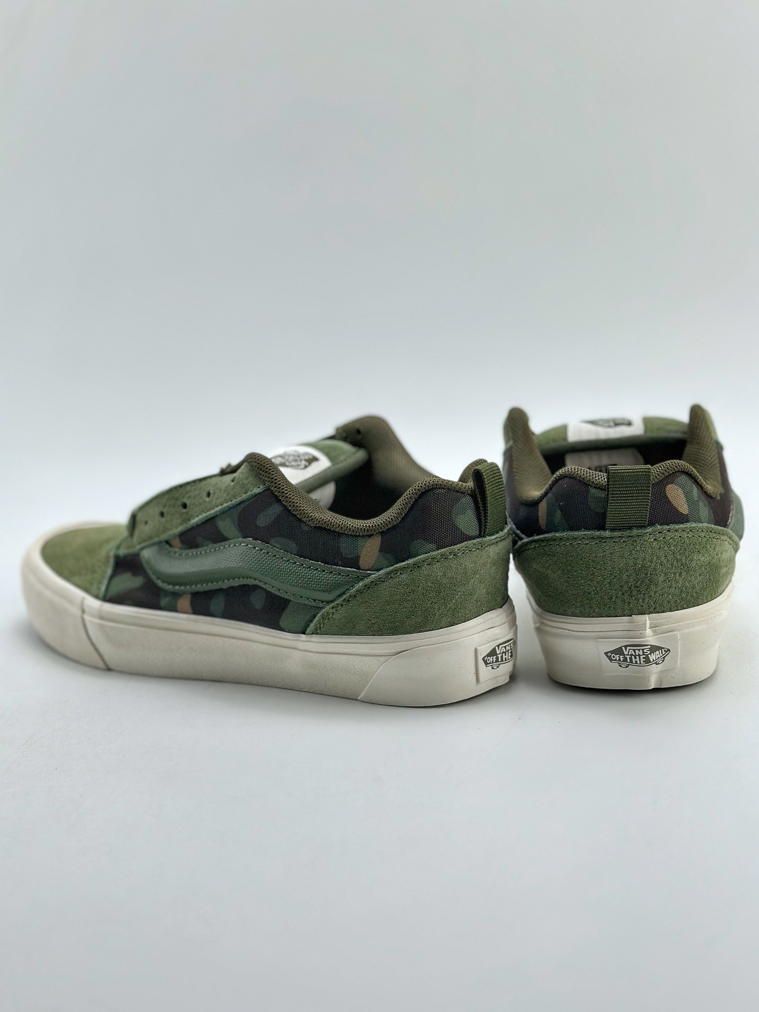 150 Vans Classics Knu Skool 面包鞋 范斯官方 经典迷彩绿面包鞋