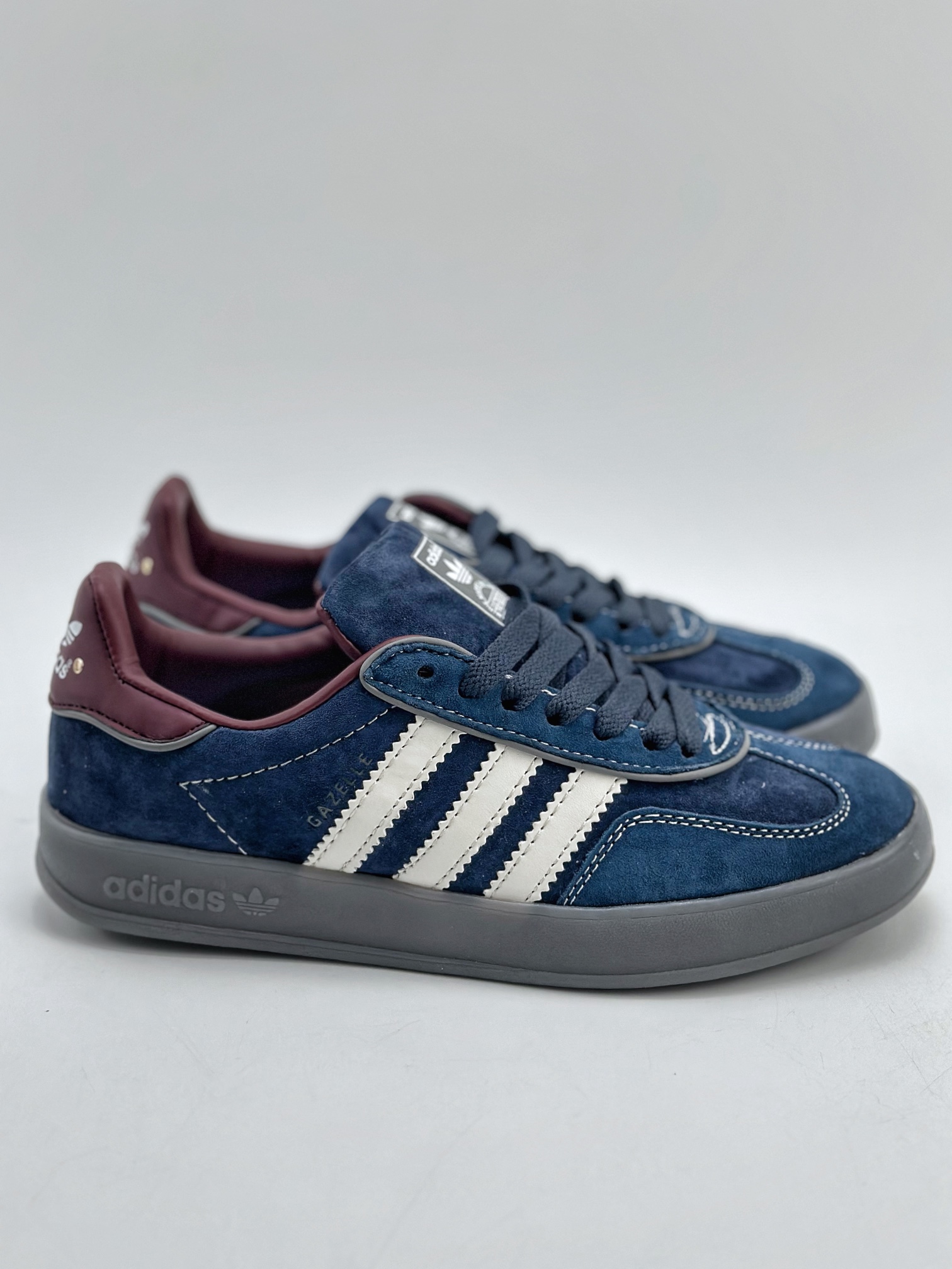 140 adidas Originals Gazelle INdoor W 三叶草休闲防滑耐磨低帮板鞋  ID1008