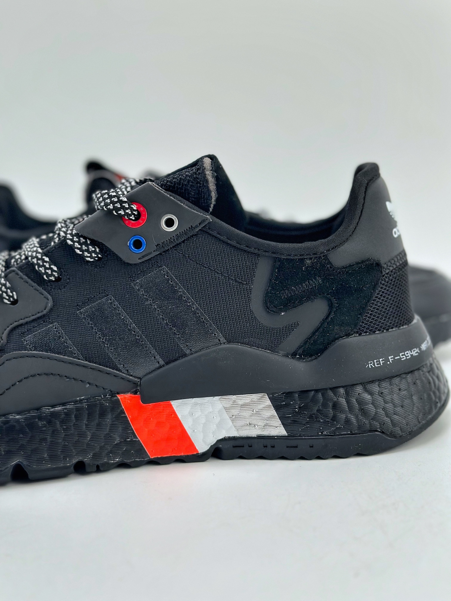 180 AD Nite Jogger 2019 Boost 三叶草 联名夜行者 复古跑鞋 FV3788