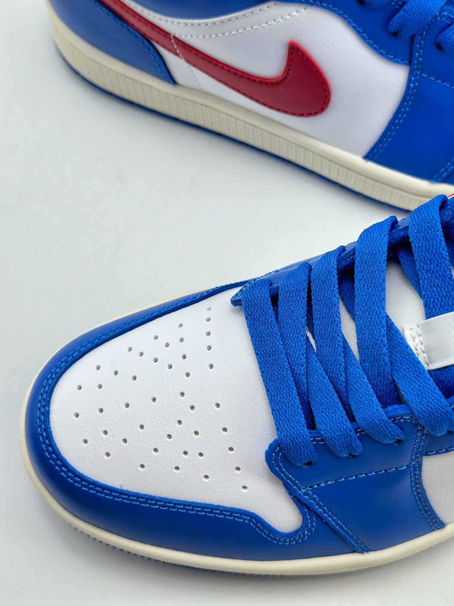 220 外贸版 Air Jordan 1 Retro Low "Sport Blue" 蓝白红 DC0774-416