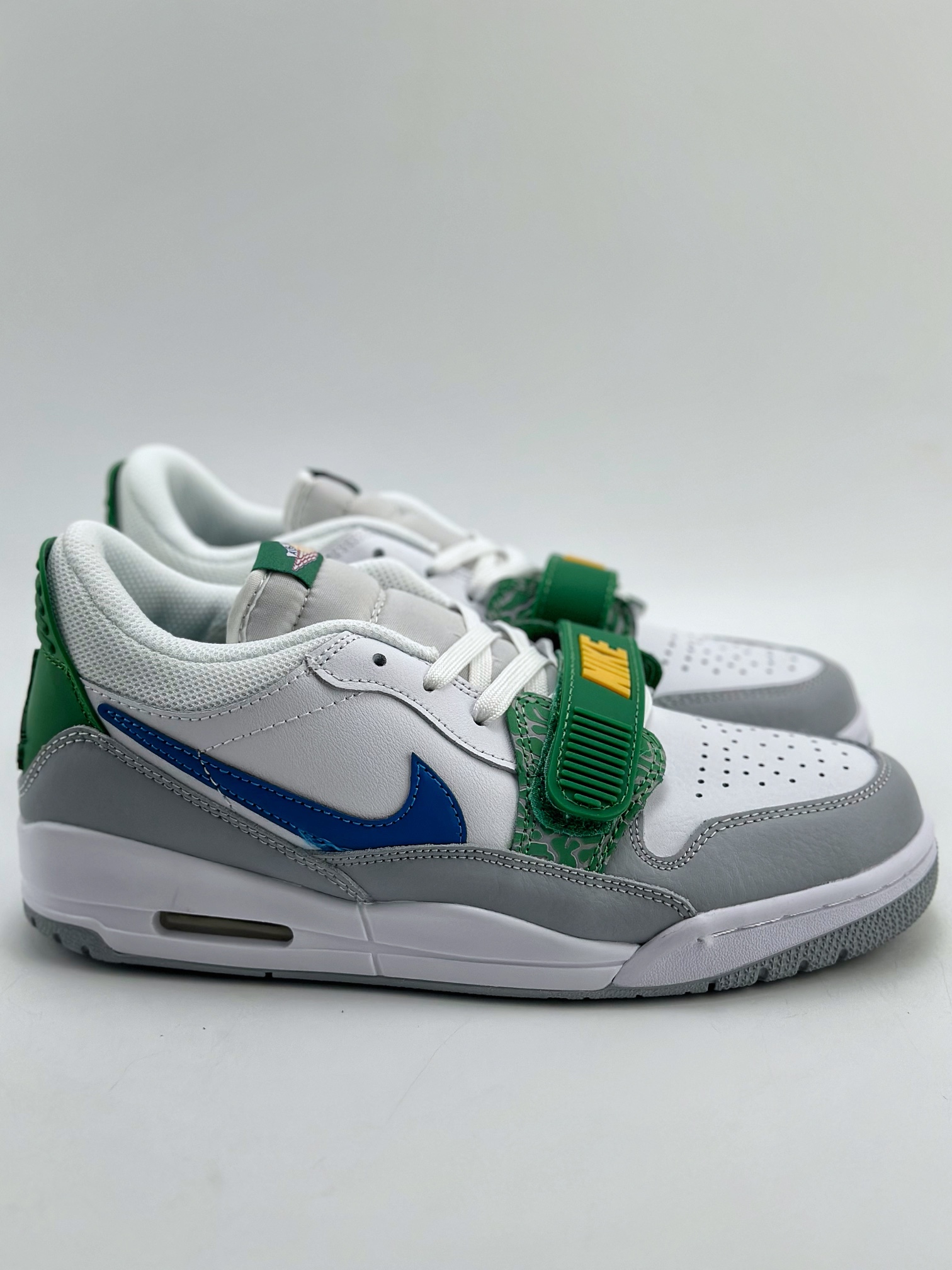 200 Nike Air Jordan Legacy 312 Low 白蓝绿 CD9054-140