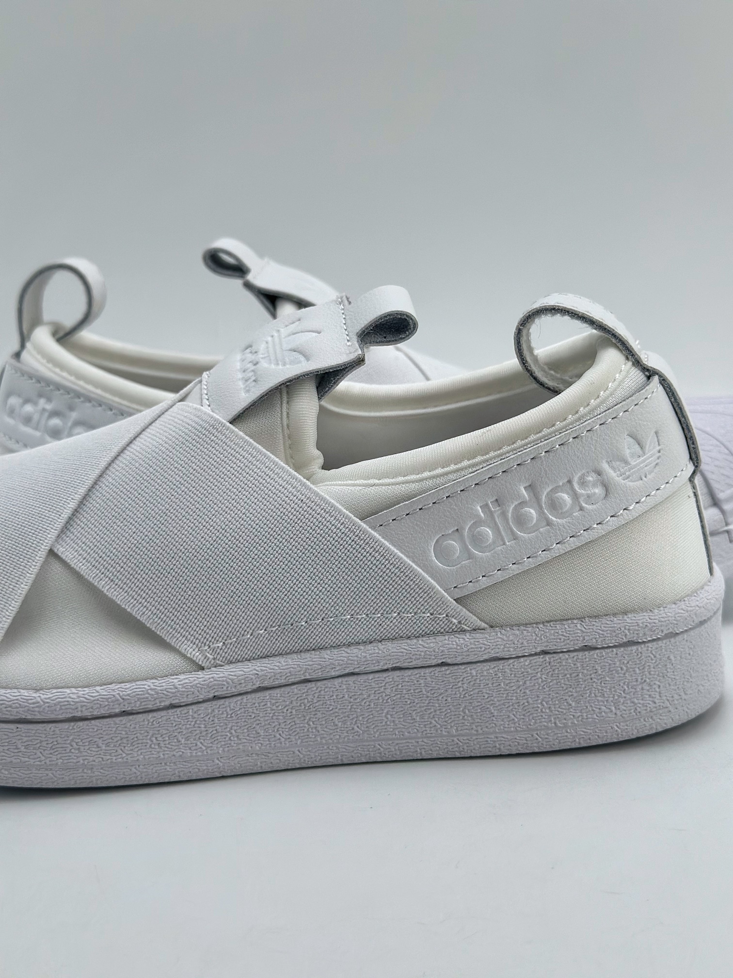 150 AD Originals Superstar Slip On 贝壳头 一脚蹬帆布绑带  FW7052