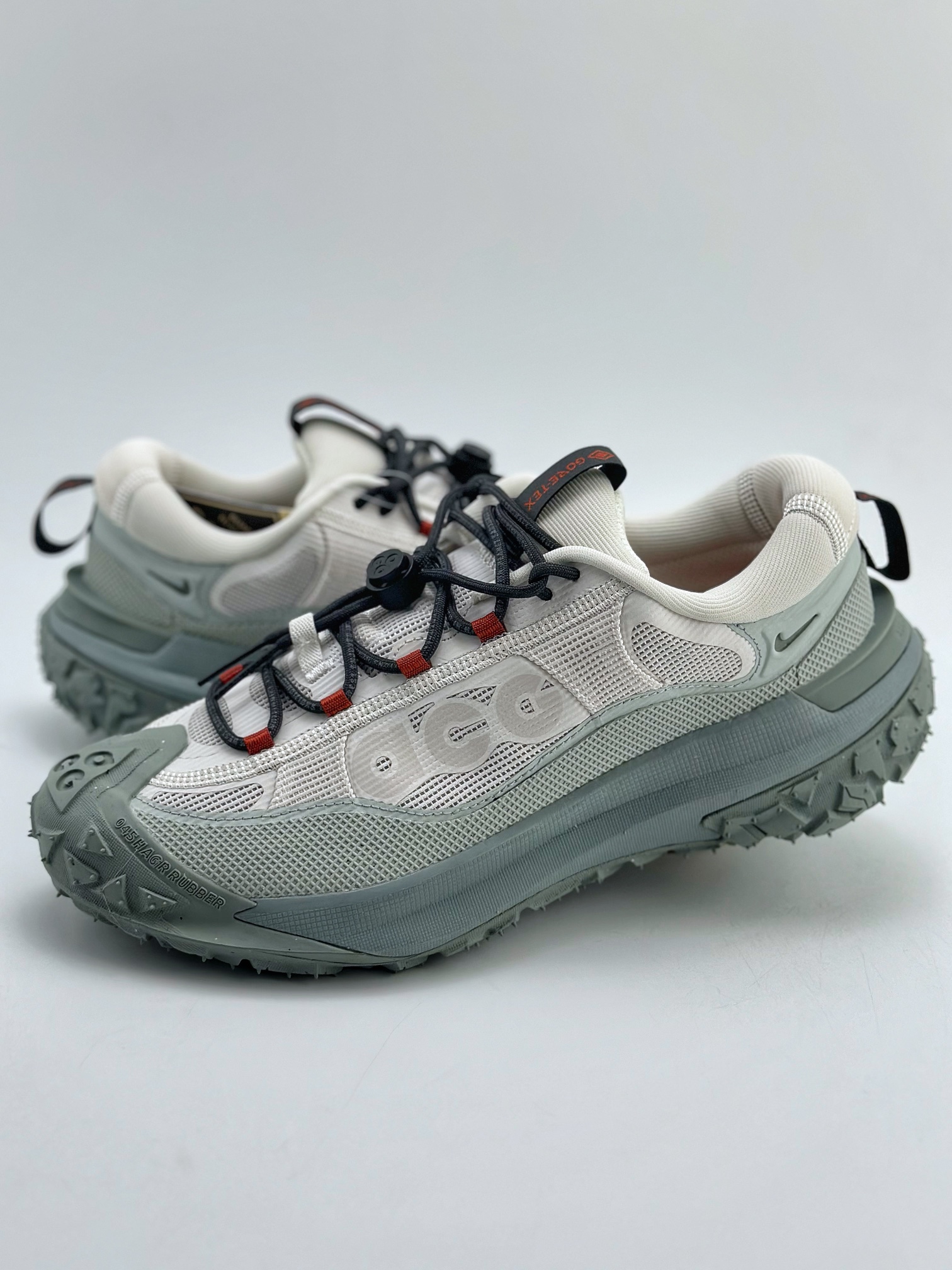 200 NK ACG MOUNTAIN FLY 2 LOW 外户登山列系越跑低帮休闲动运徒步鞋 HF6245-003