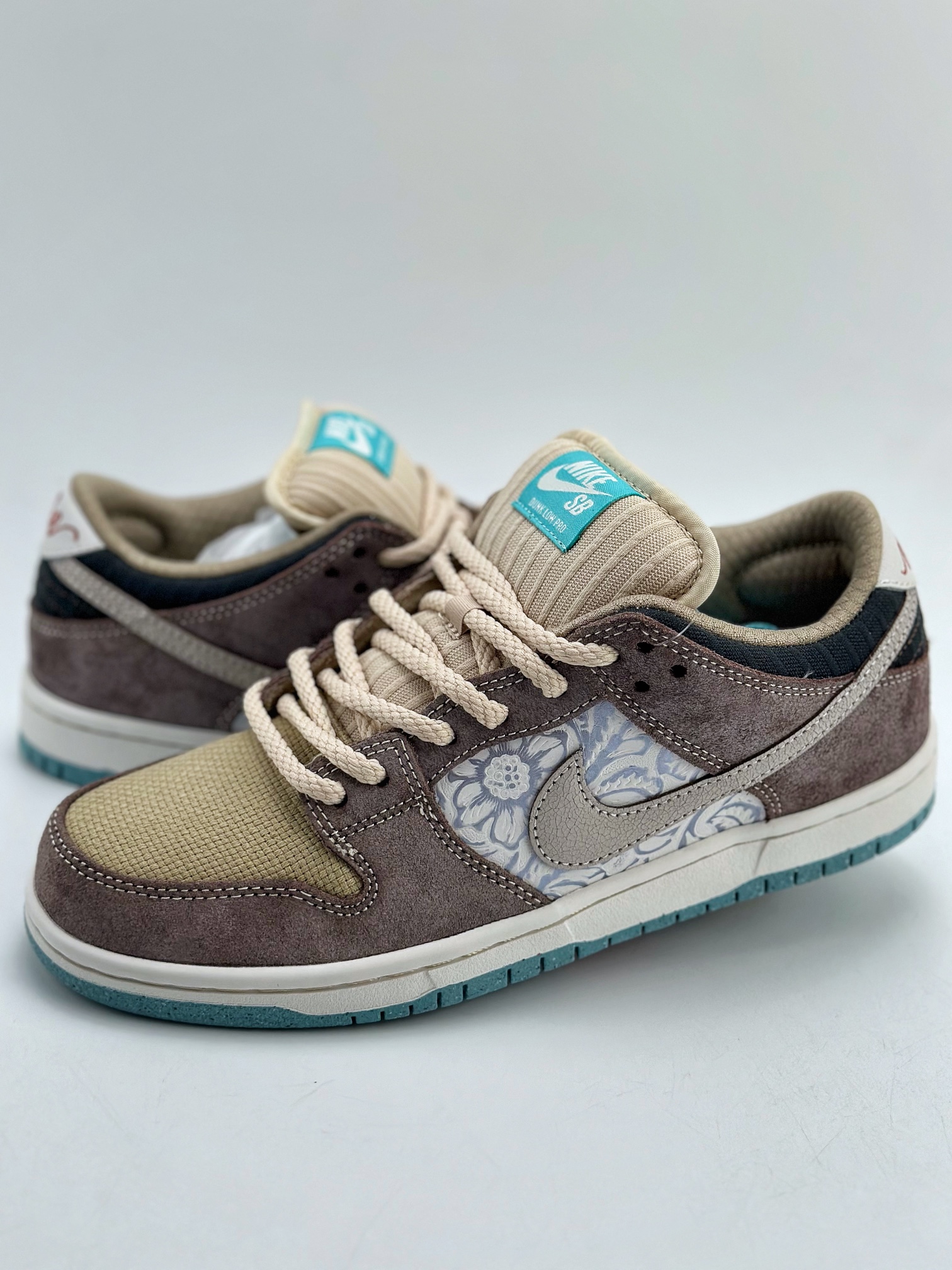 350 Nike SB Dunk Low “Big Money Savings” 棕灰 FZ3129-200