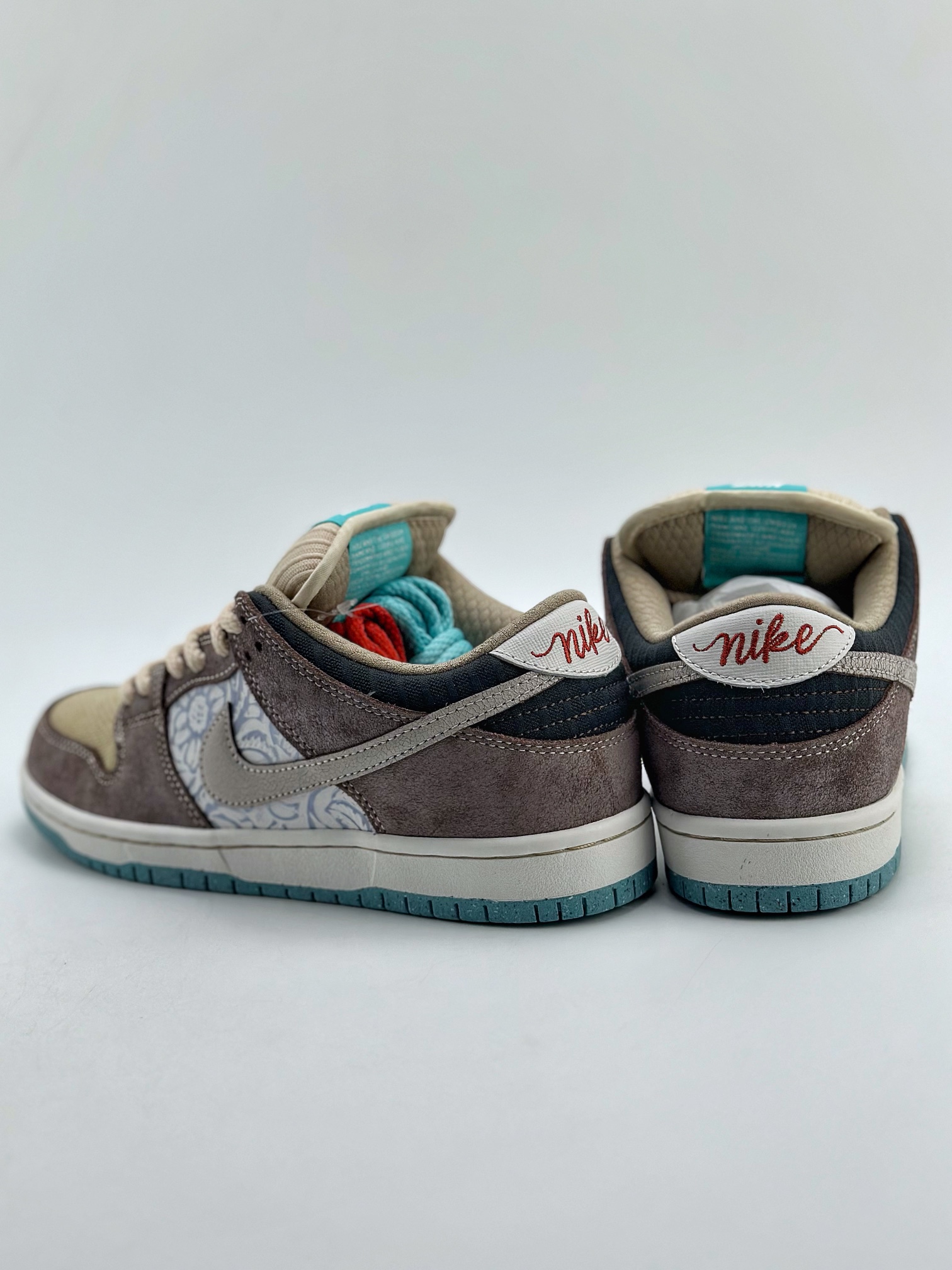 350 Nike SB Dunk Low "Big Money Savings" 棕灰 FZ3129-200