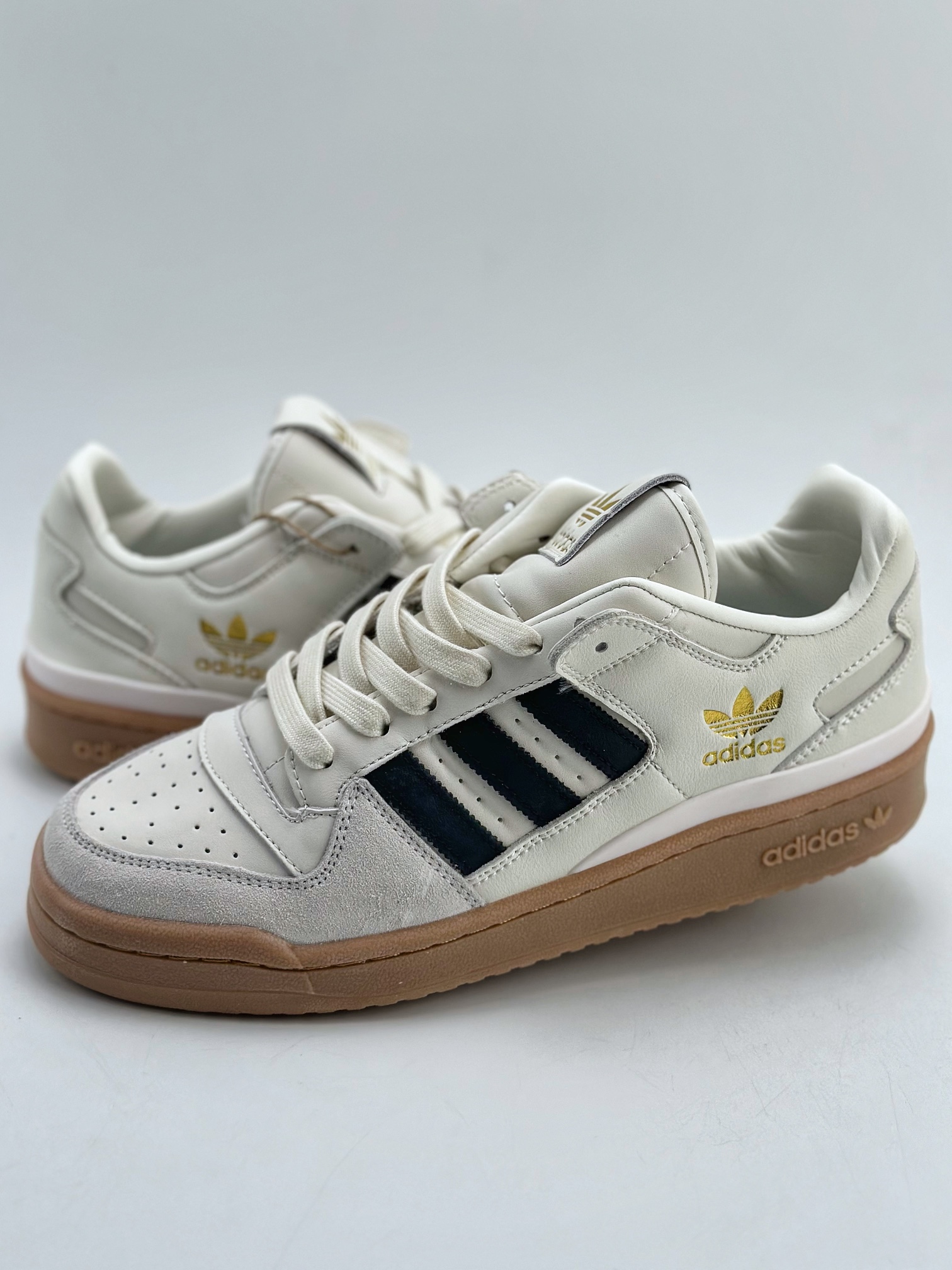 220 海外渠道版 原盒原标 Adidas Forum Low CL 三叶草低邦 经典魔术贴复古板鞋IG37696