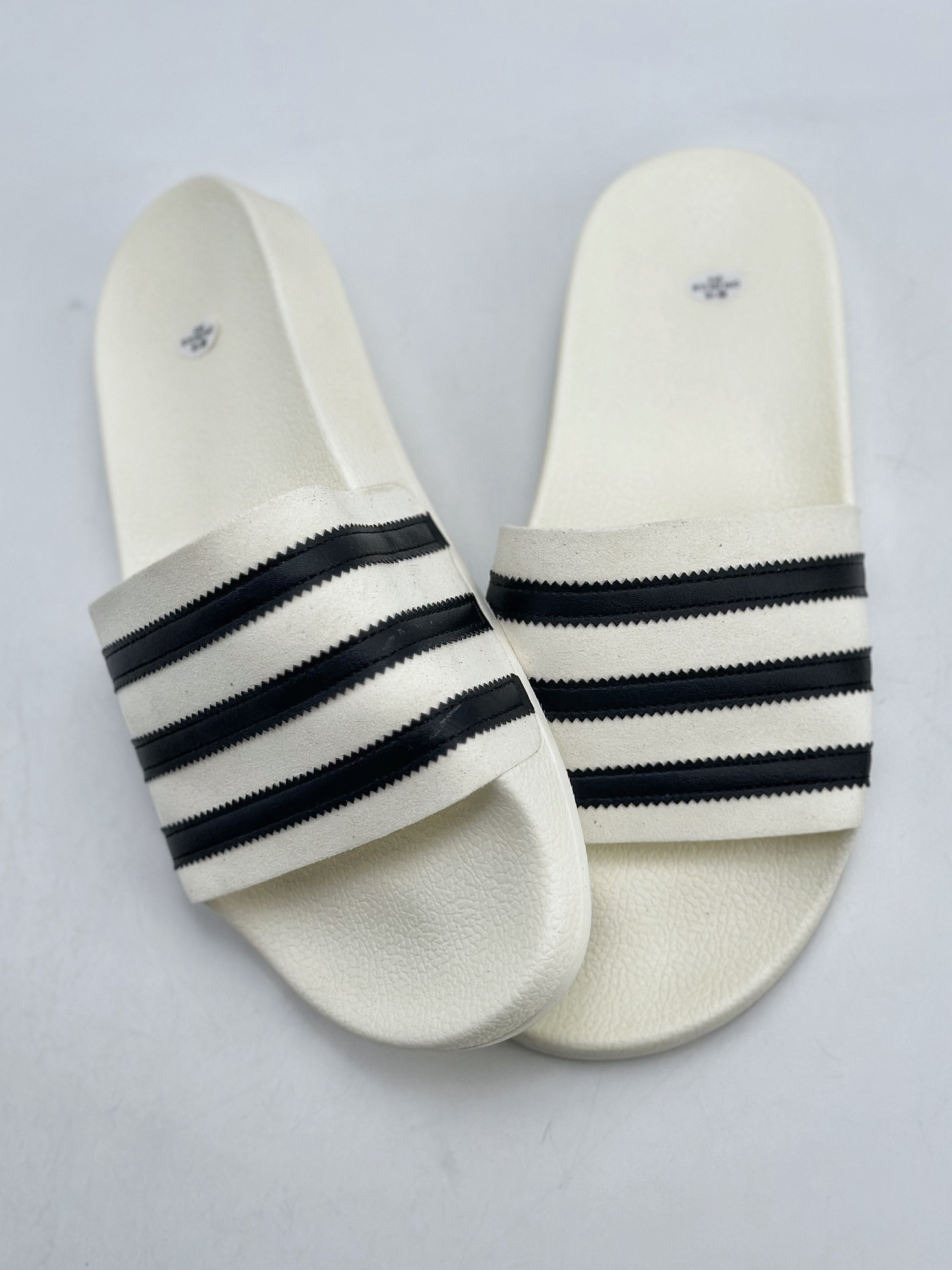 105 Adidas Originals Adilette Slide 50th Anniversary x FOG/Fear of God 洛杉矶街头奢牌 IH2272