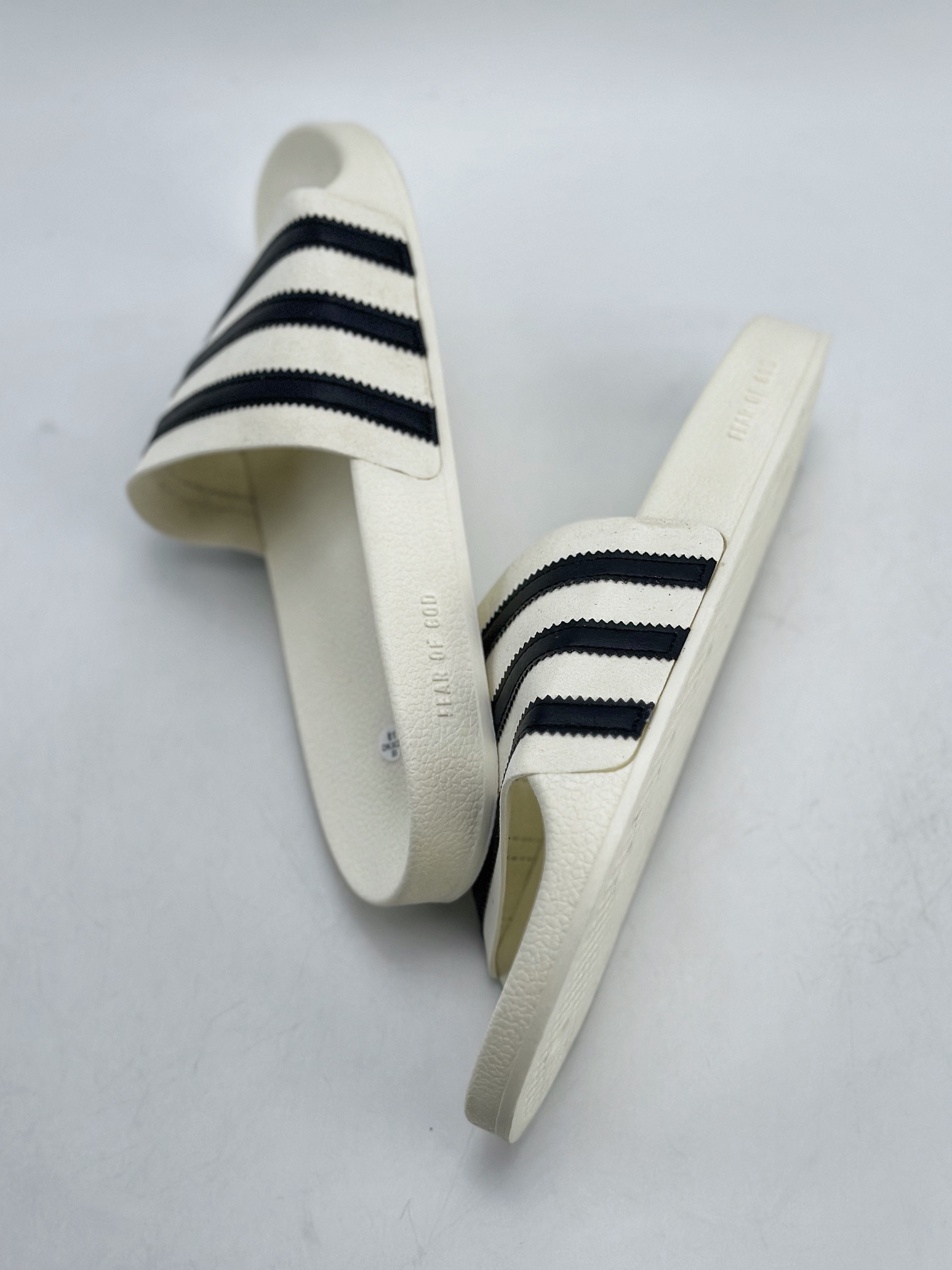 105 Adidas Originals Adilette Slide 50th Anniversary x FOG/Fear of God 洛杉矶街头奢牌 IH2272