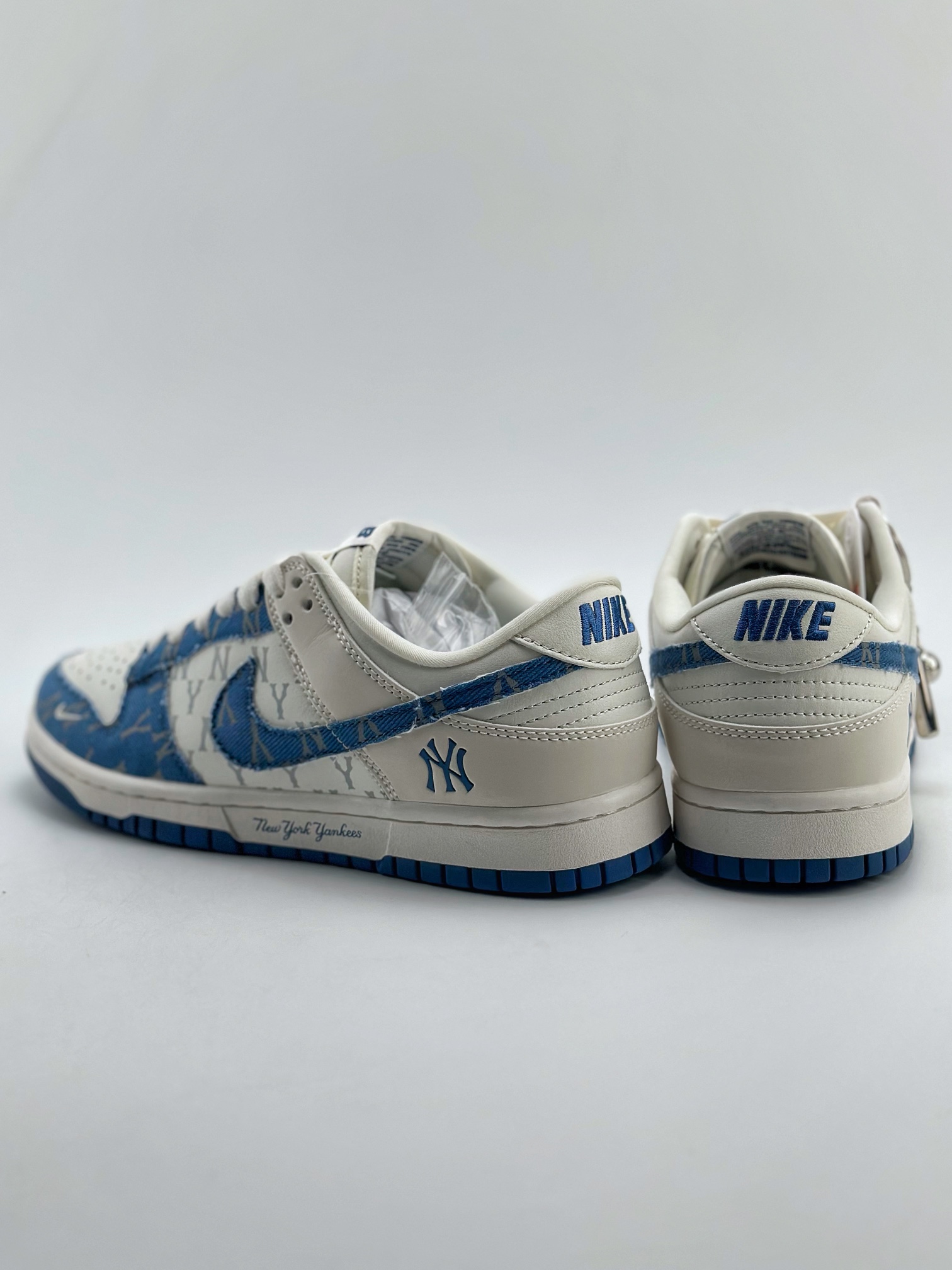 300 Nike SB Dunk Low x MLB 白牛仔蓝 DQ1098-348