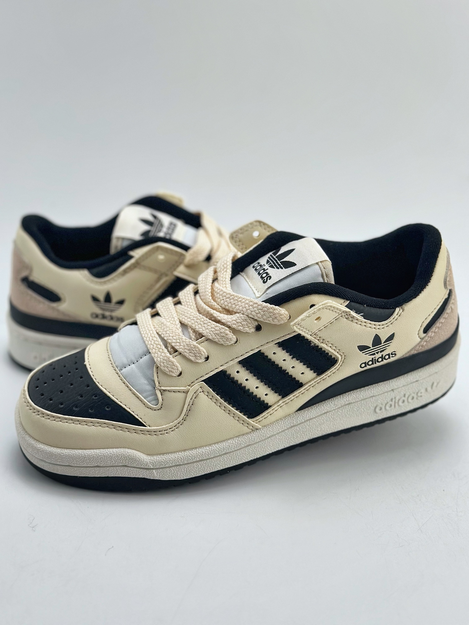 150 Adidas Forum Low CL 三叶草低邦 IG3901