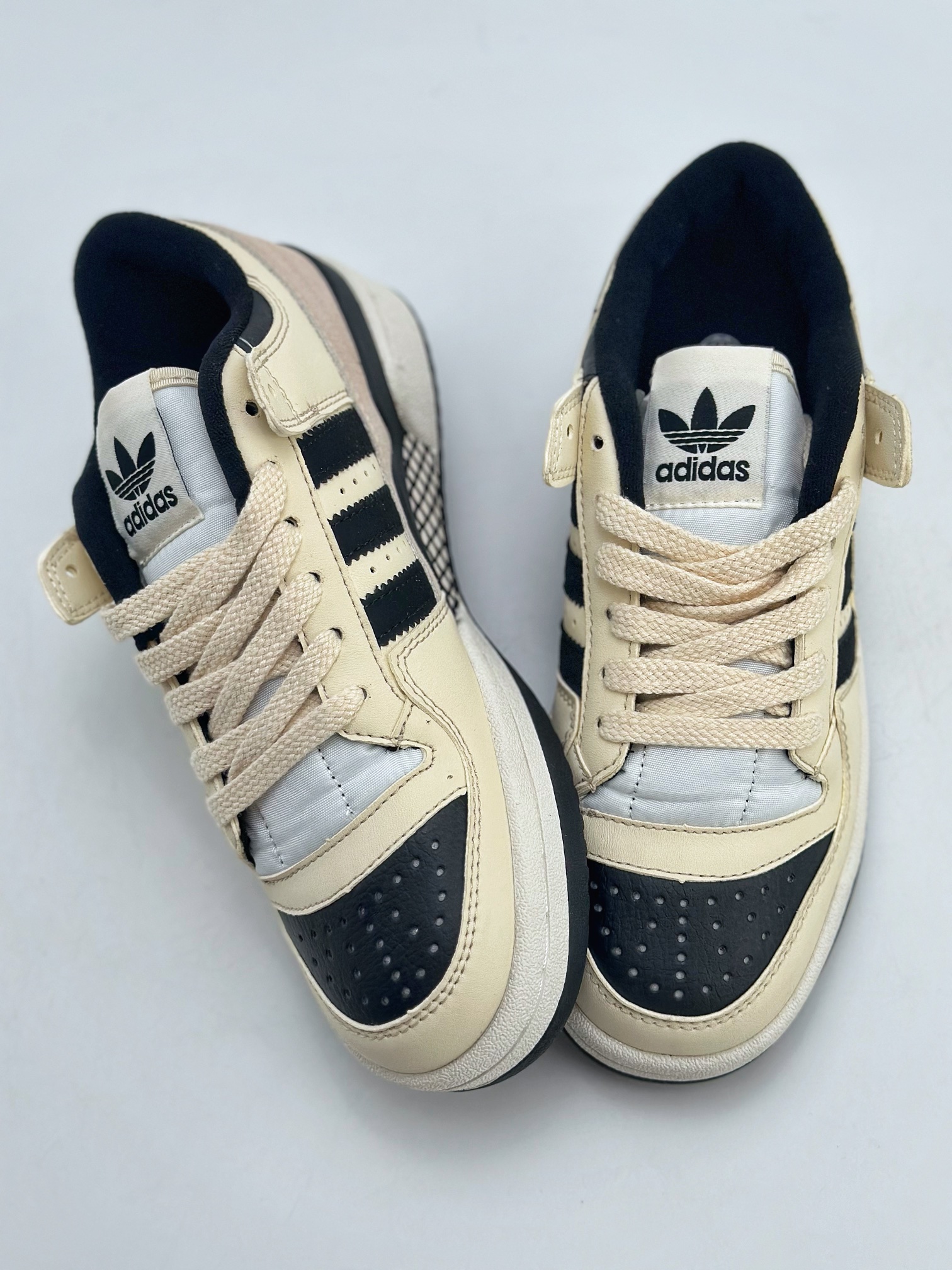 150 Adidas Forum Low CL 三叶草低邦 IG3901