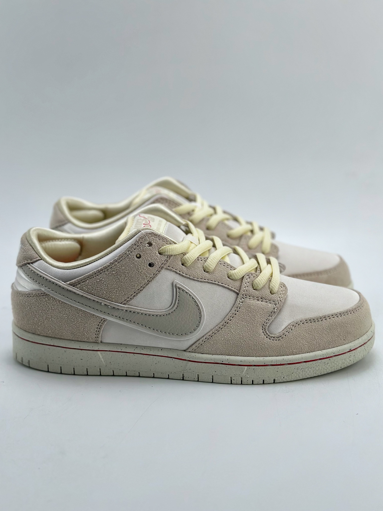 210 NIKE SB Dunk Low Pro "Love Found" 爱之城 FZ5654-100