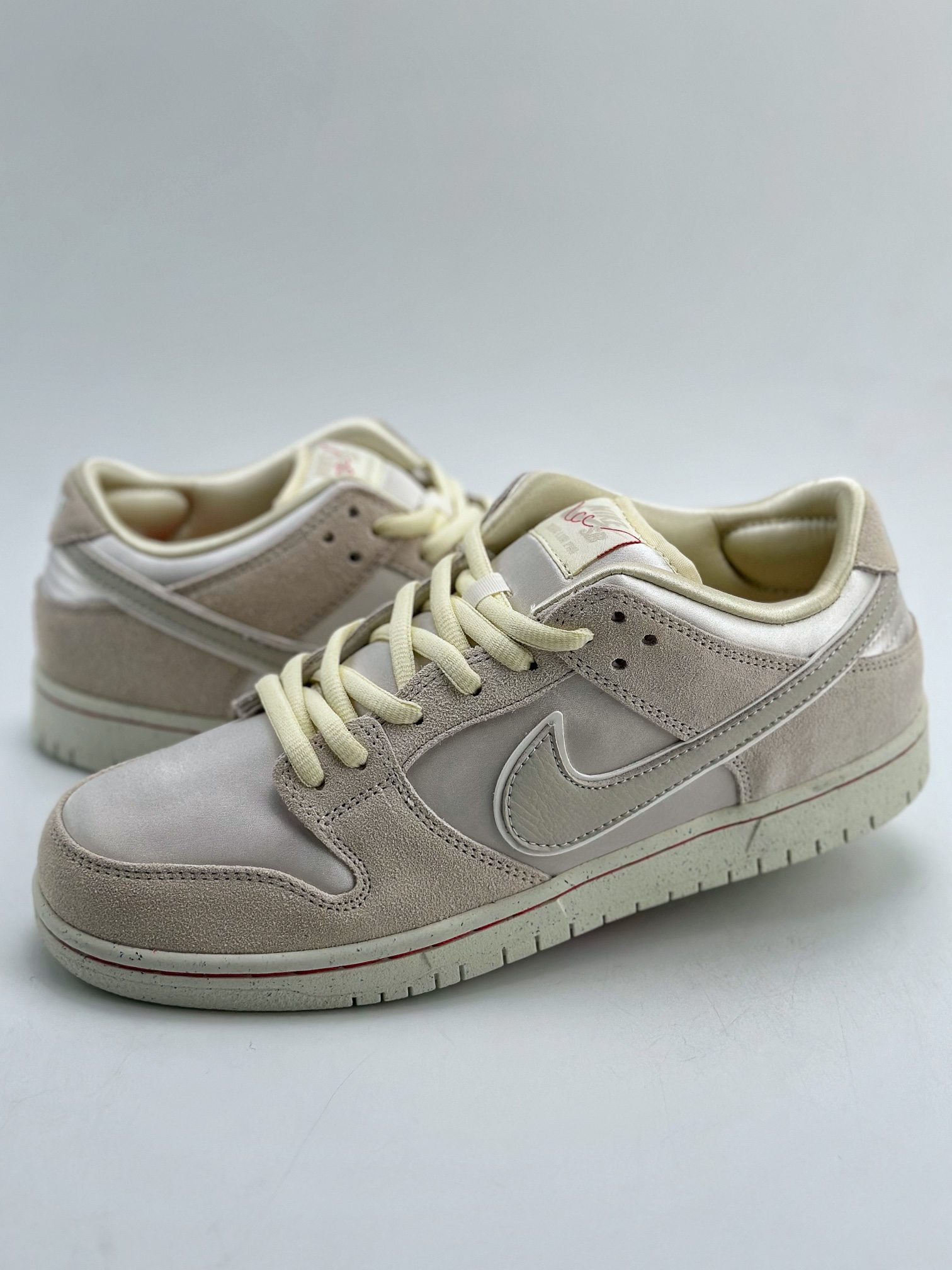 210 NIKE SB Dunk Low Pro “Love Found” 爱之城 FZ5654-100