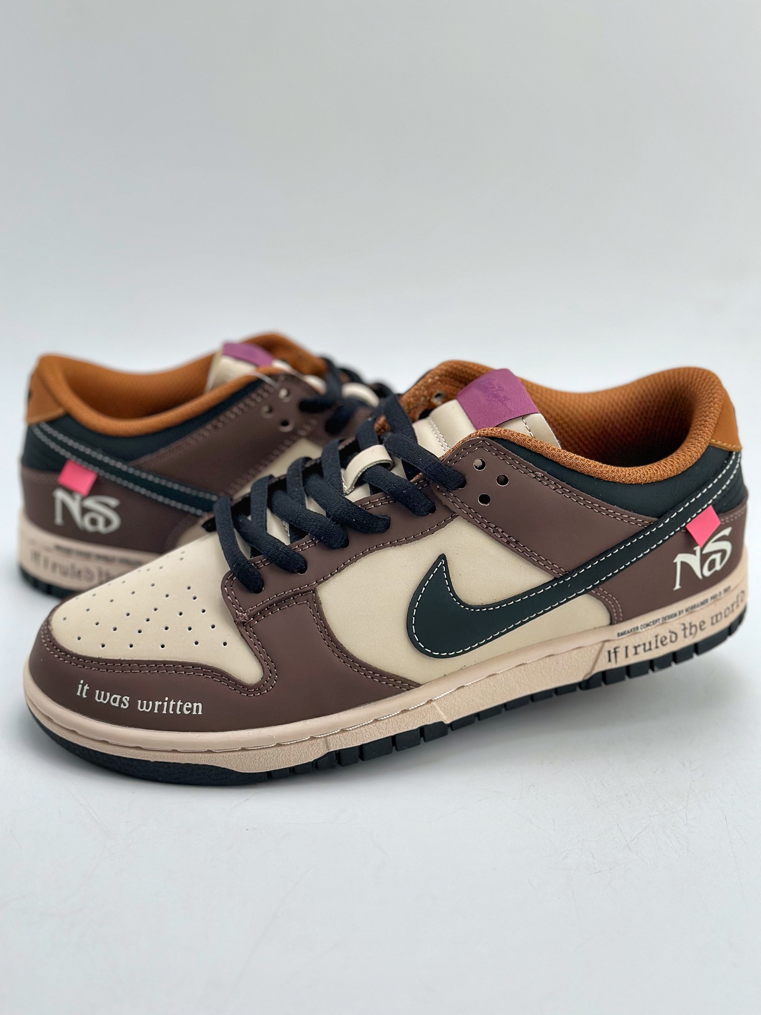 300 Nike SB Dunk Low 黑棕 MU0232-370