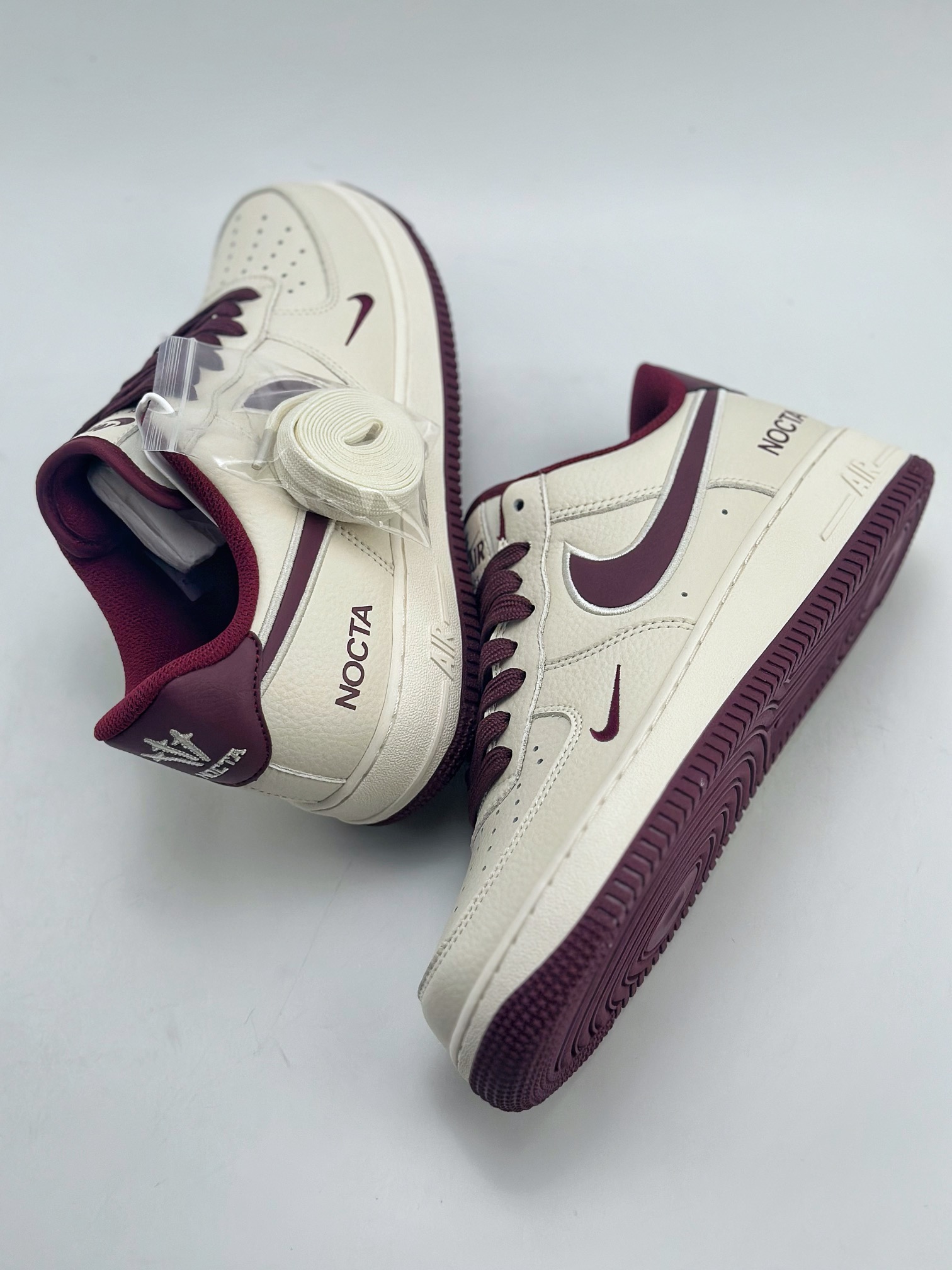 240 Nike Air Force 1 Low 07 x NOCTA 白酒红 NO0224-022