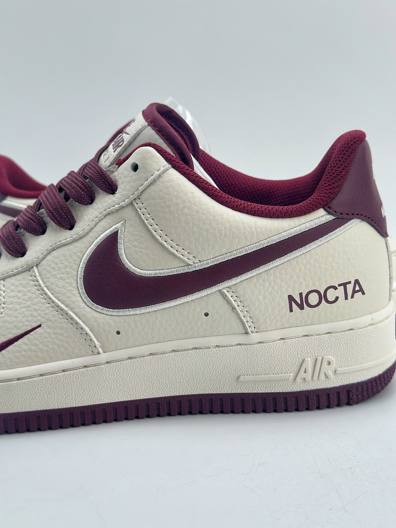 240 Nike Air Force 1 Low 07 x NOCTA 白酒红 NO0224-022