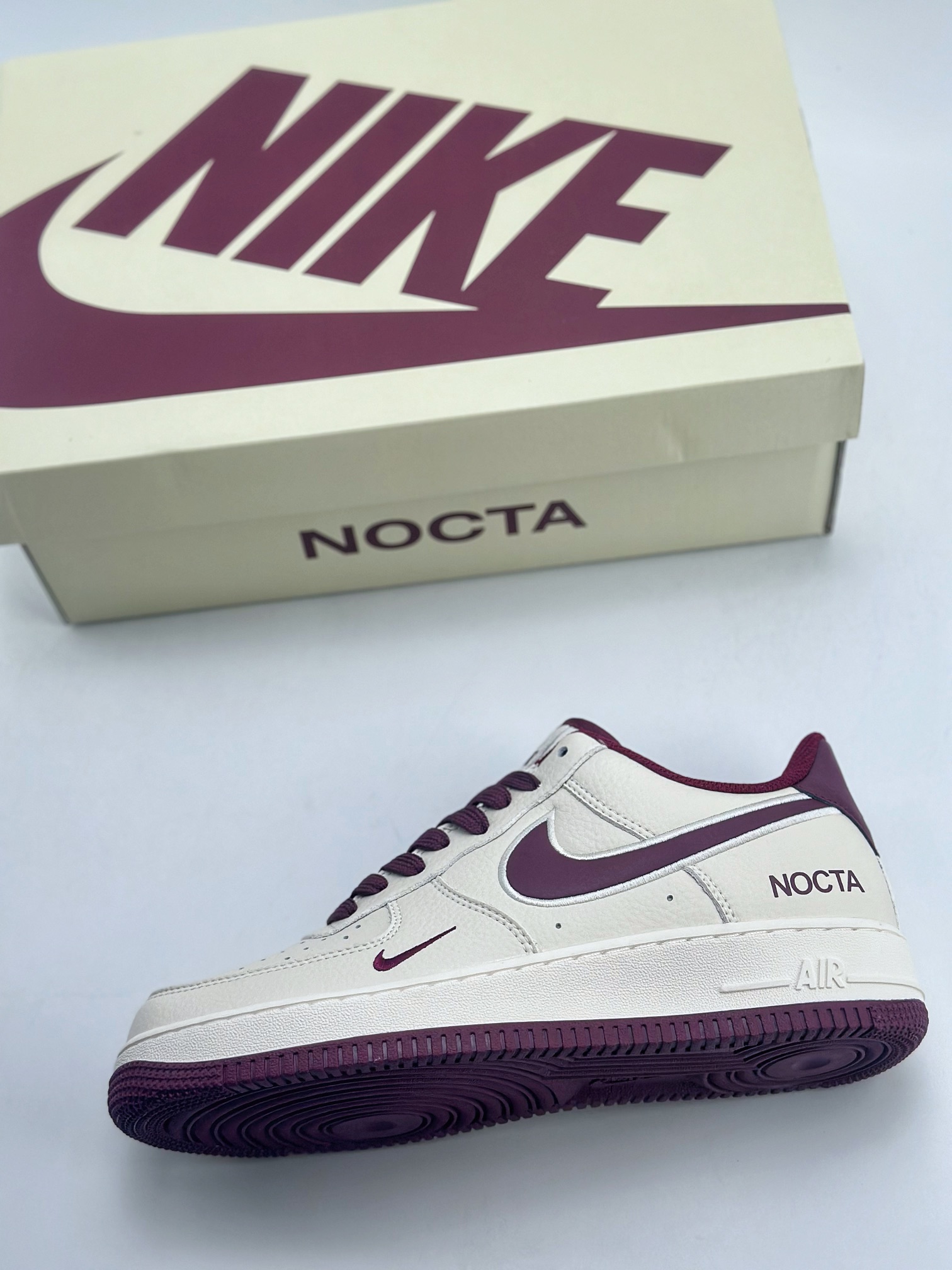 240 Nike Air Force 1 Low 07 x NOCTA 白酒红 NO0224-022