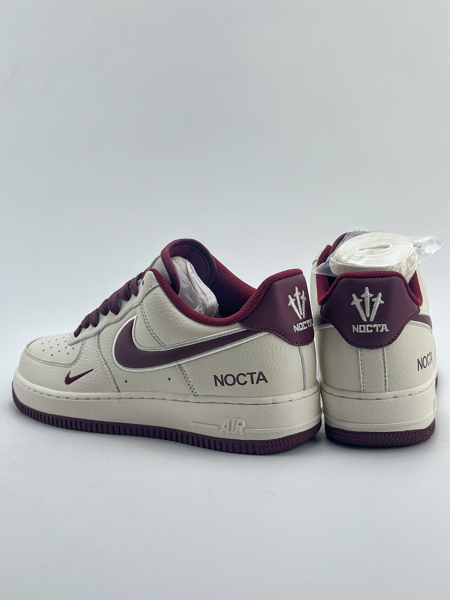 240 Nike Air Force 1 Low 07 x NOCTA 白酒红 NO0224-022