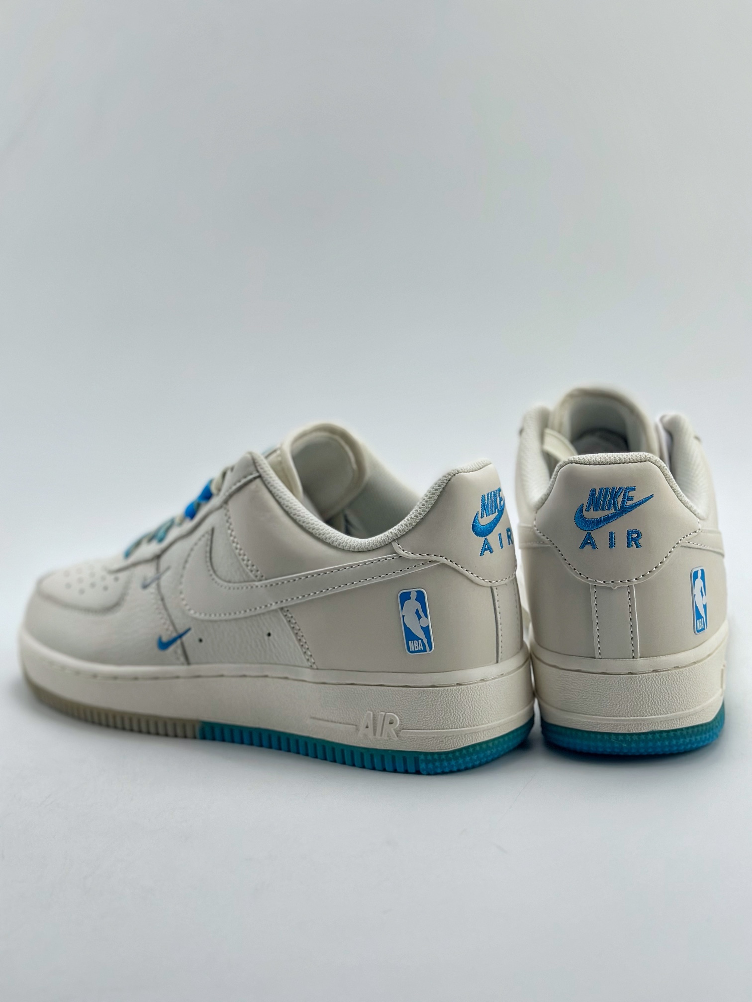 200 Nike Air Force 1 Low 07 白蓝NBA限定 NB3696-509